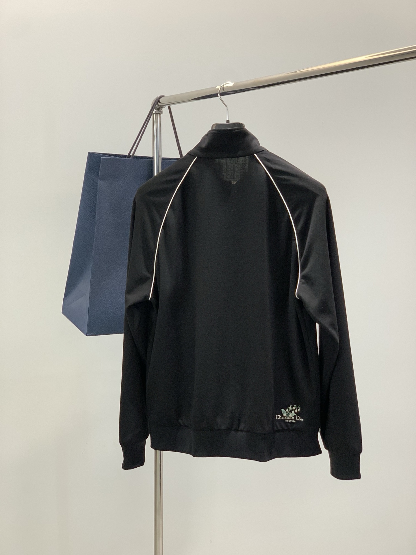 ，Dior 迪奥， 2026春季新品，专柜同步有售，简约时尚休闲立领夹克外套，原版进口面料，舒适透气，顶