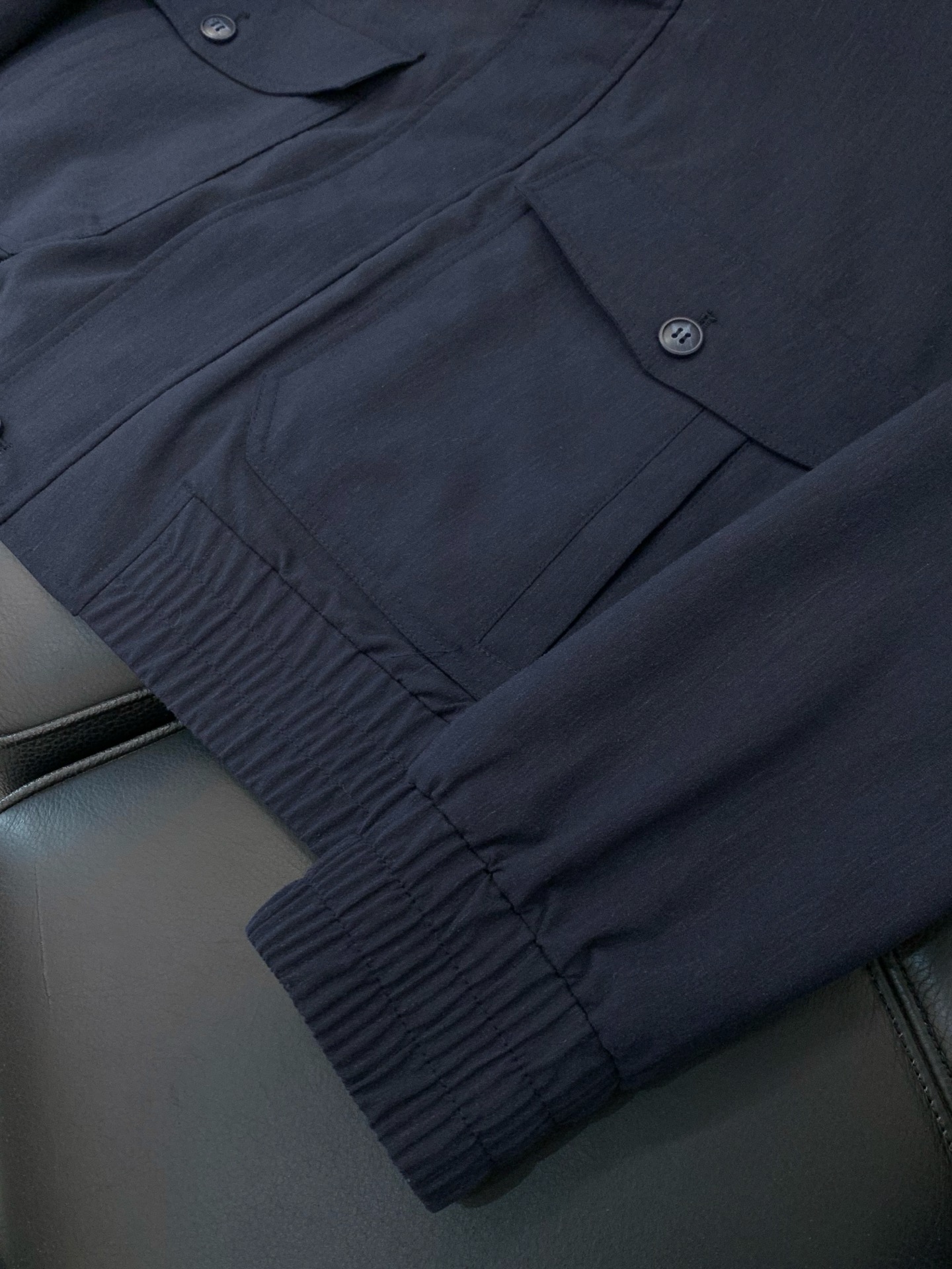 ，杜嘉班纳，2026春季最新品，专柜同步有售，原单狠货，时尚休闲夹克翻领外套，进口原版面料，顶级刺绣🪡工