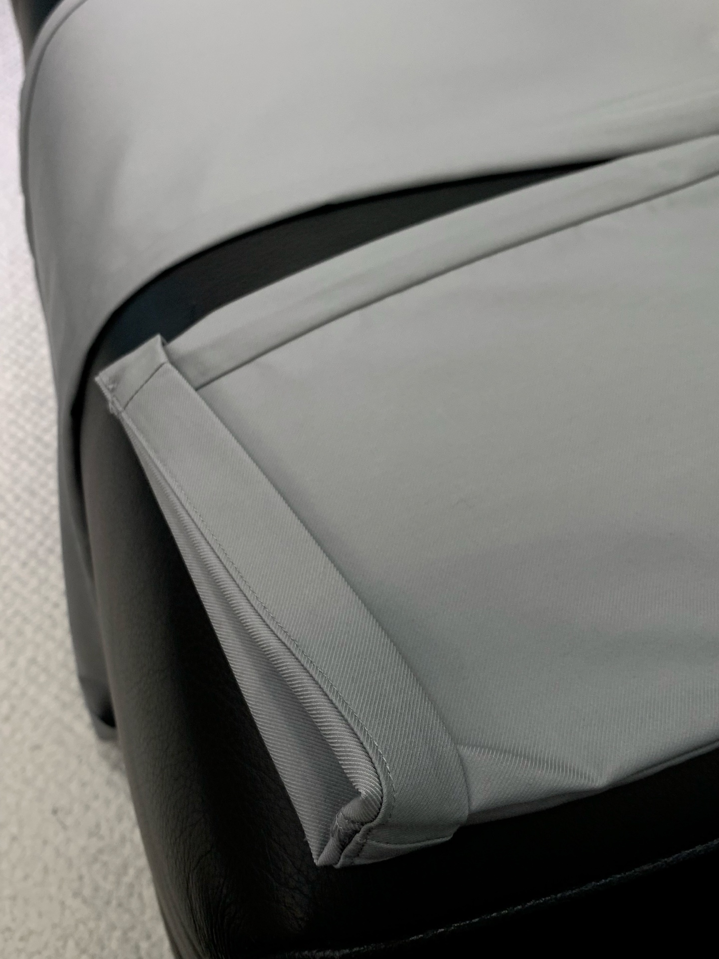 ，CANALI，2026春季最新品，专柜同步有售，原单狠货，时尚休闲西裤，进口原版面料，上身舒适透气，顶