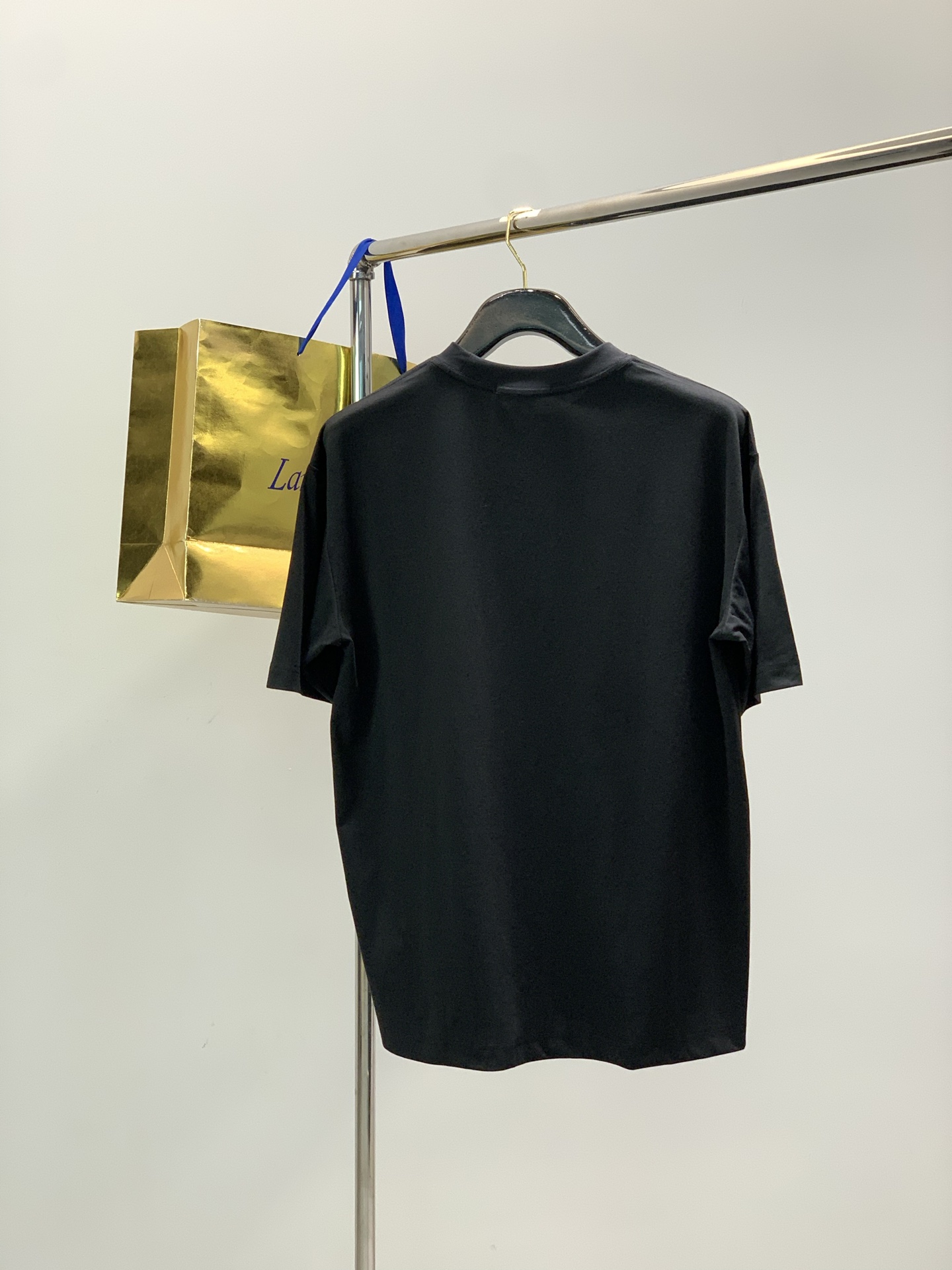 ，Givenchy 纪梵希，2026春夏最新品，专柜同步有售，原单狠货，时尚休闲圆领短袖T恤，进口原版面