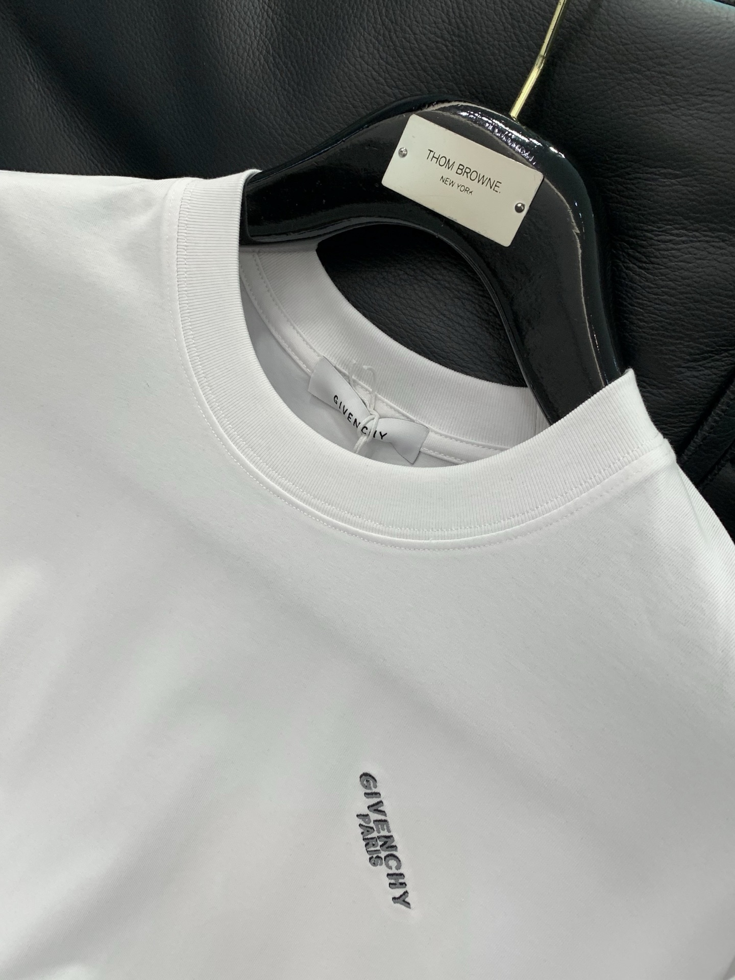 ，Givenchy 纪梵希，2026春夏最新品，专柜同步有售，原单狠货，时尚休闲圆领短袖T恤，进口原版面