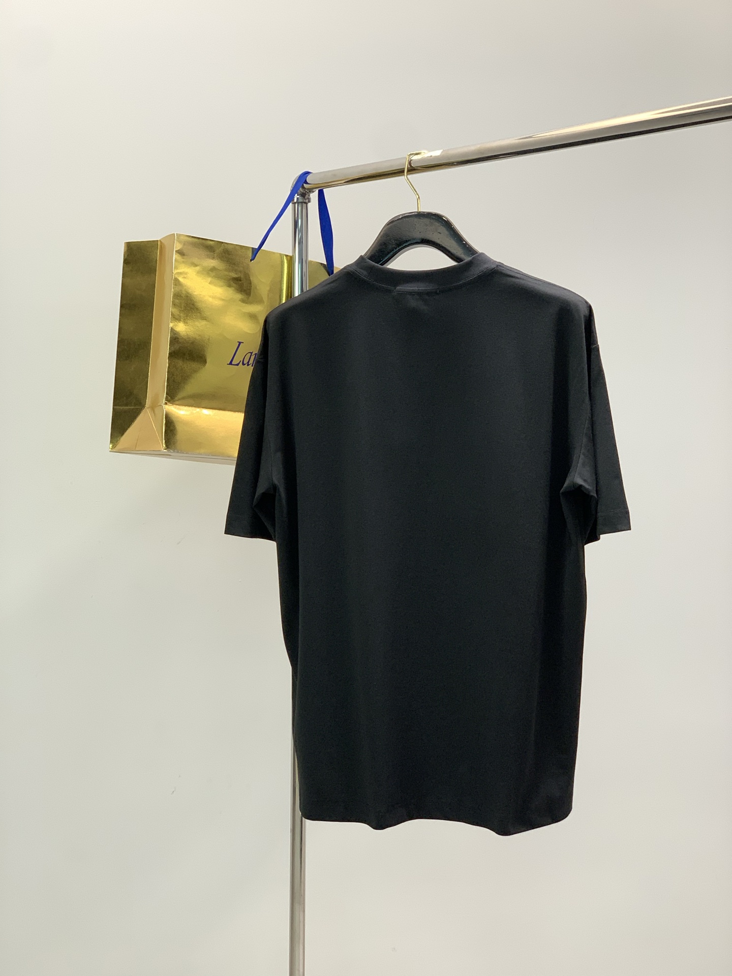 ，Givenchy 纪梵希，2026春夏最新品，专柜同步有售，原单狠货，时尚休闲圆领短袖T恤，进口原版面