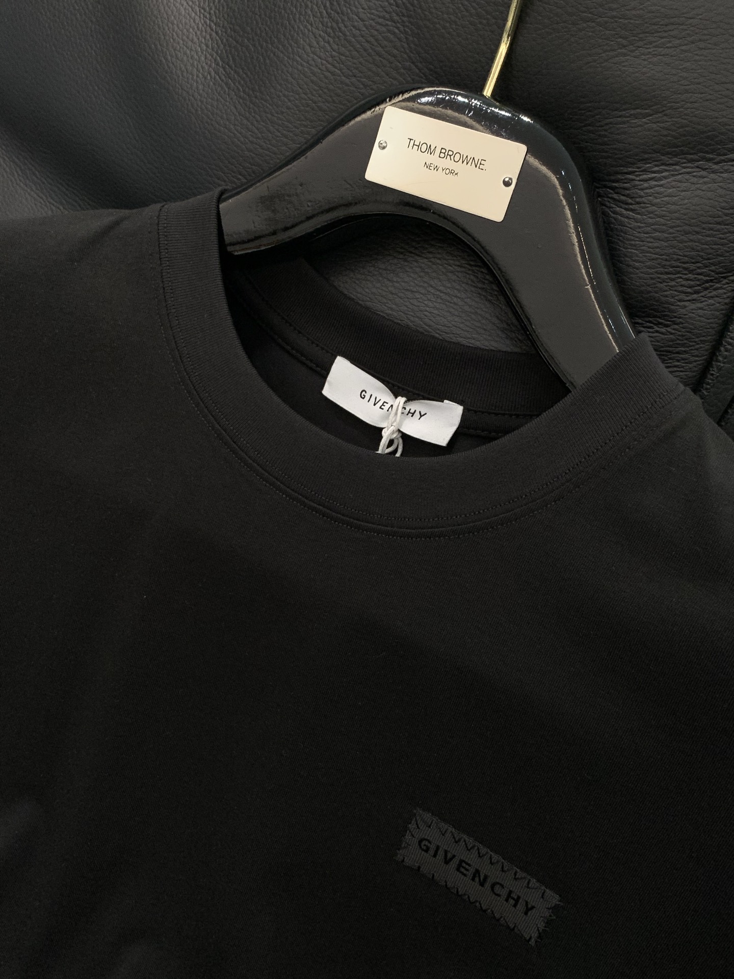 ，Givenchy 纪梵希，2026春夏最新品，专柜同步有售，原单狠货，时尚休闲圆领短袖T恤，进口原版面