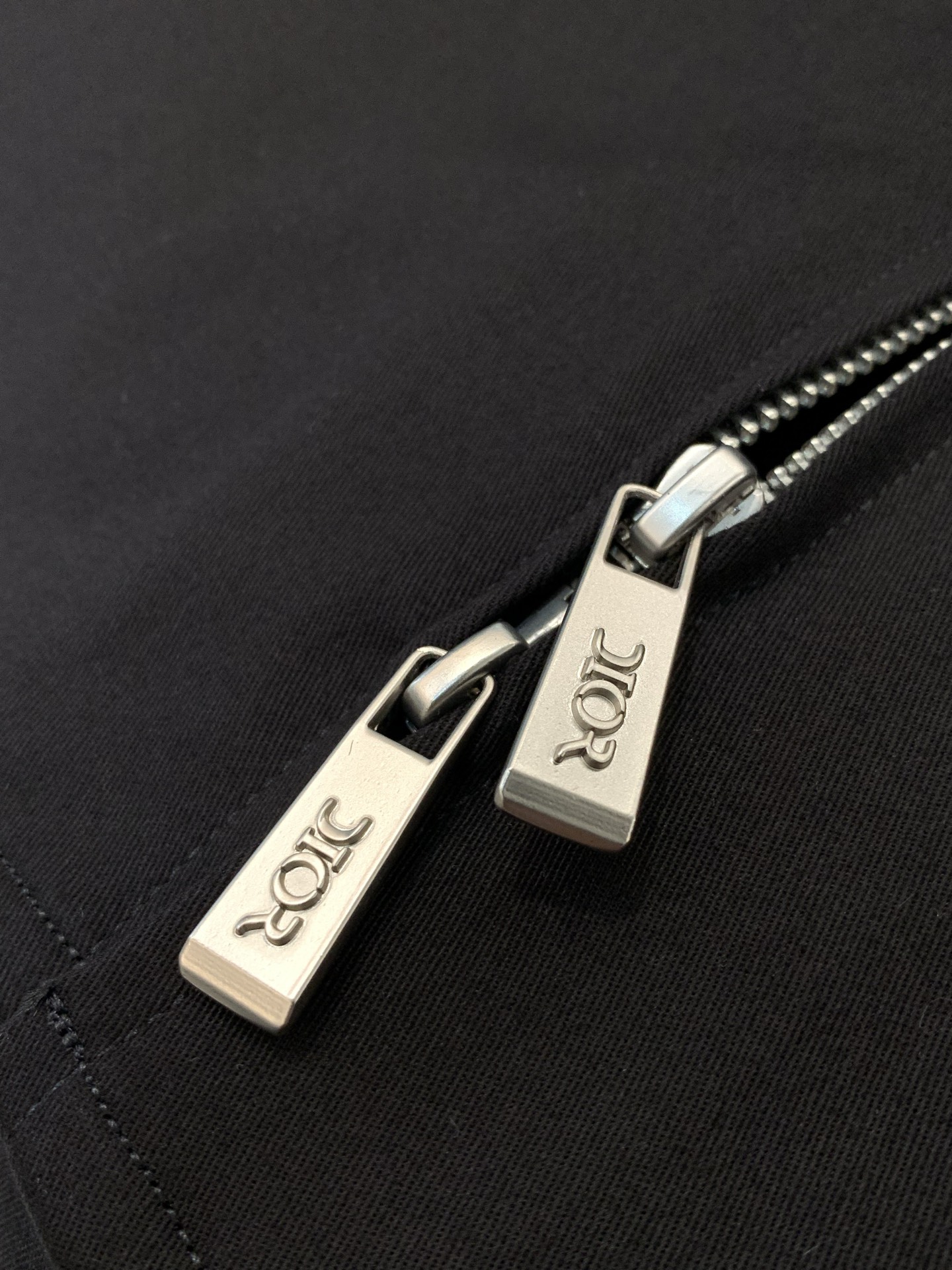 ，Dior 迪奥， 2026春季新品，专柜同步有售，简约时尚休闲翻领外套，原版进口面料，舒适透气，顶级刺