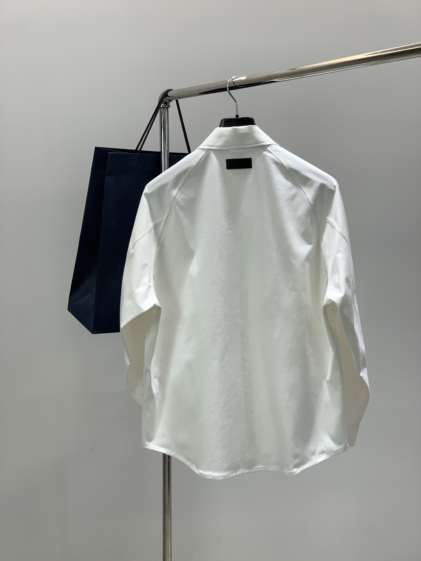 ，Dior 迪奥， 2026春季新品，专柜同步有售，简约时尚休闲翻领外套，原版进口面料，舒适透气，顶级刺