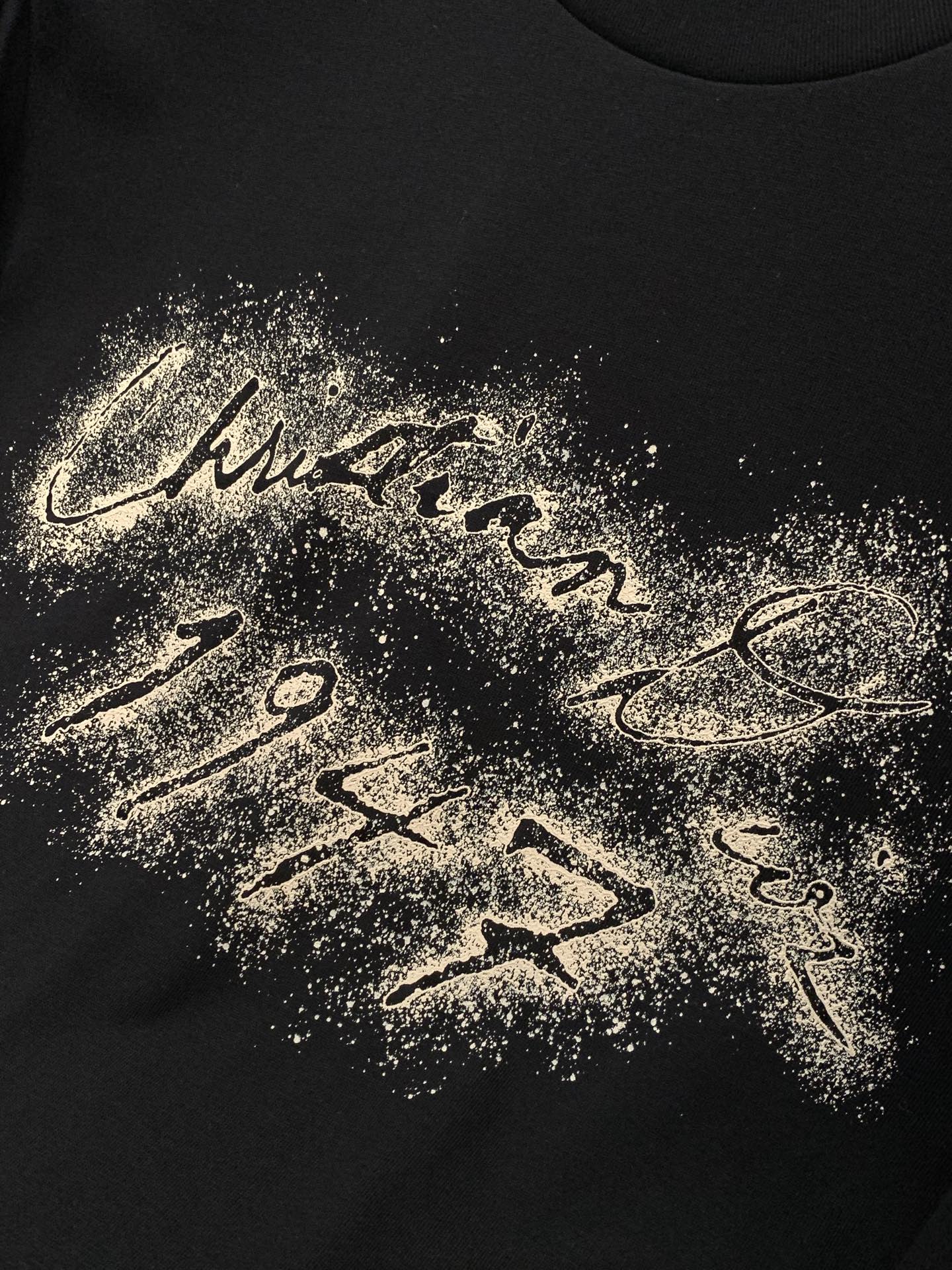 ，Dior 迪奥， 2026春夏新品，专柜同步有售，简约时尚休闲圆领短袖T恤，原版进口面料，舒适透气，顶