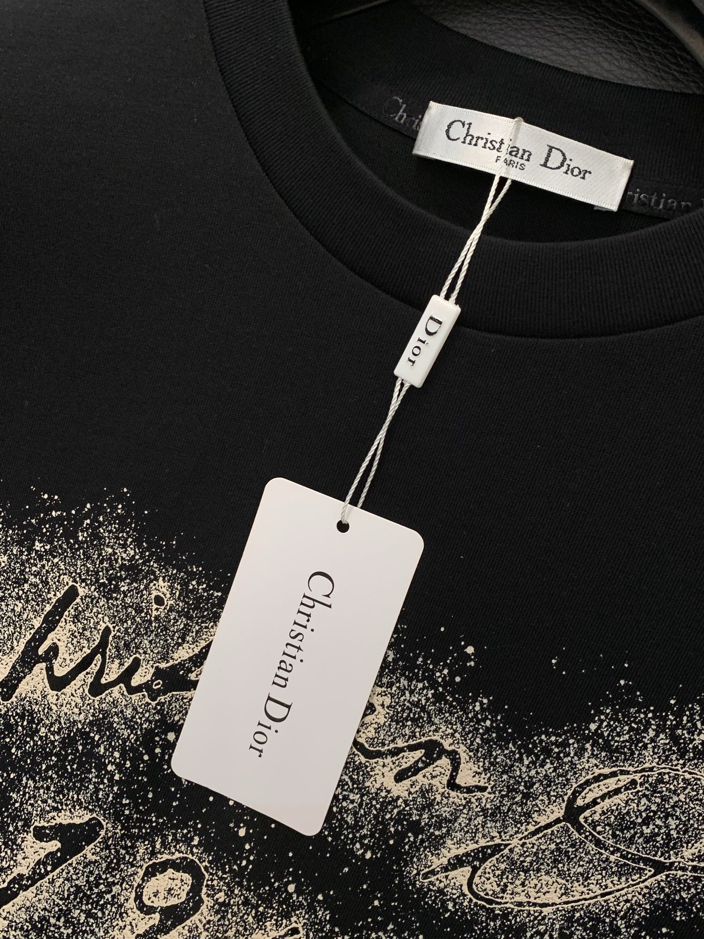 ，Dior 迪奥， 2026春夏新品，专柜同步有售，简约时尚休闲圆领短袖T恤，原版进口面料，舒适透气，顶