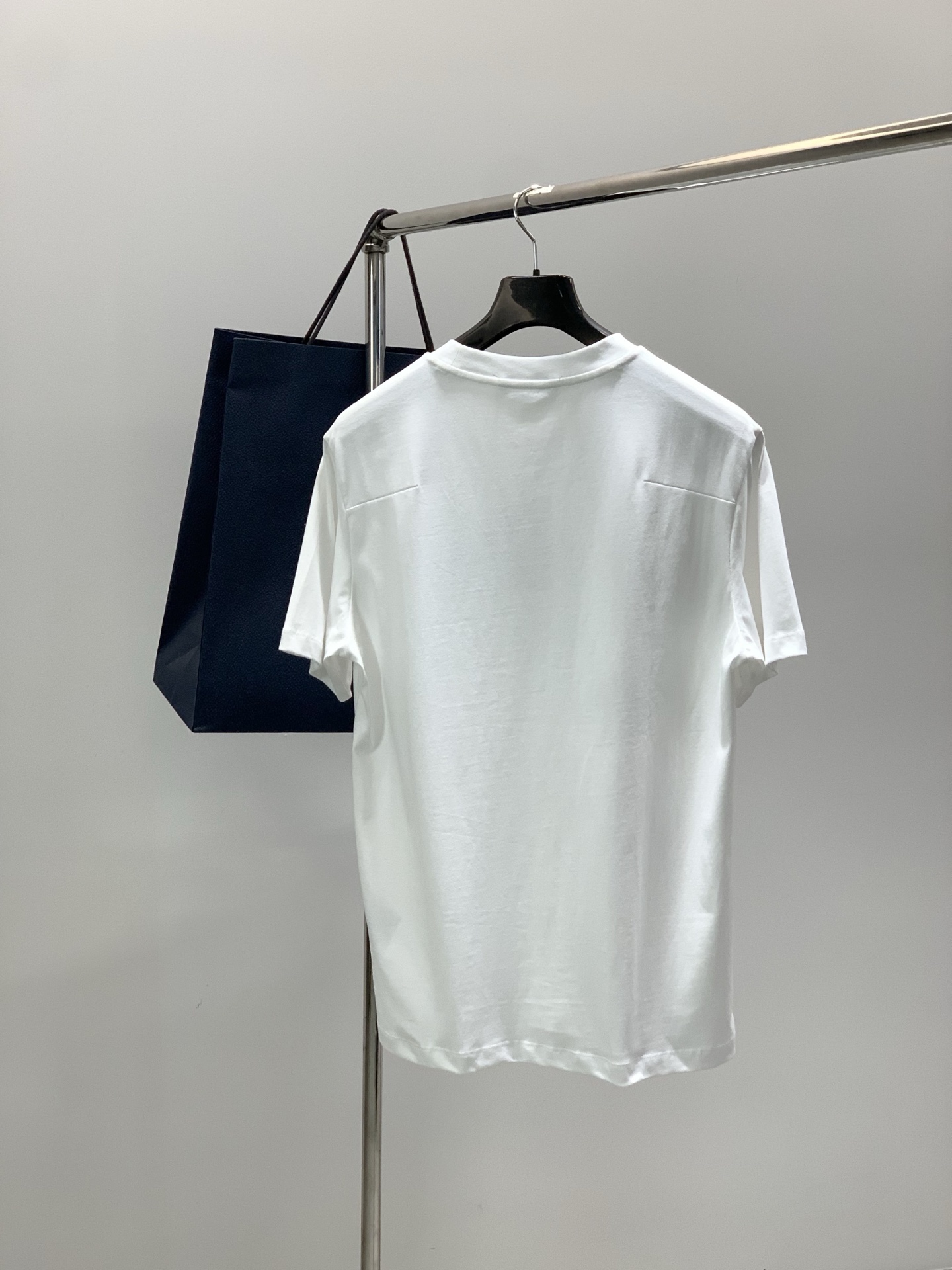 ，Dior 迪奥， 2026春夏新品，专柜同步有售，简约时尚休闲圆领短袖T恤，原版进口面料，舒适透气，顶