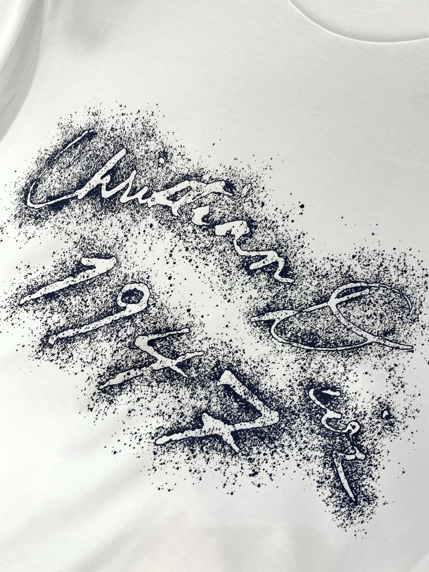 ，Dior 迪奥， 2026春夏新品，专柜同步有售，简约时尚休闲圆领短袖T恤，原版进口面料，舒适透气，顶