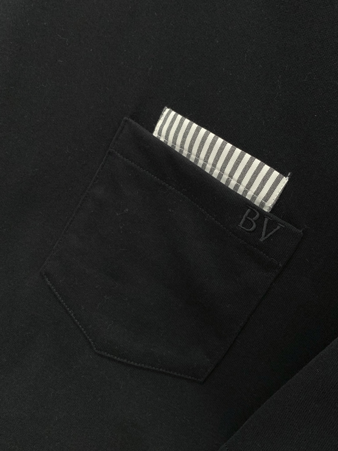 ，Bottega Veneta 葆蝶家，2026春夏新品，时尚休闲圆领短袖T恤，专柜同步有售，原单狠货，