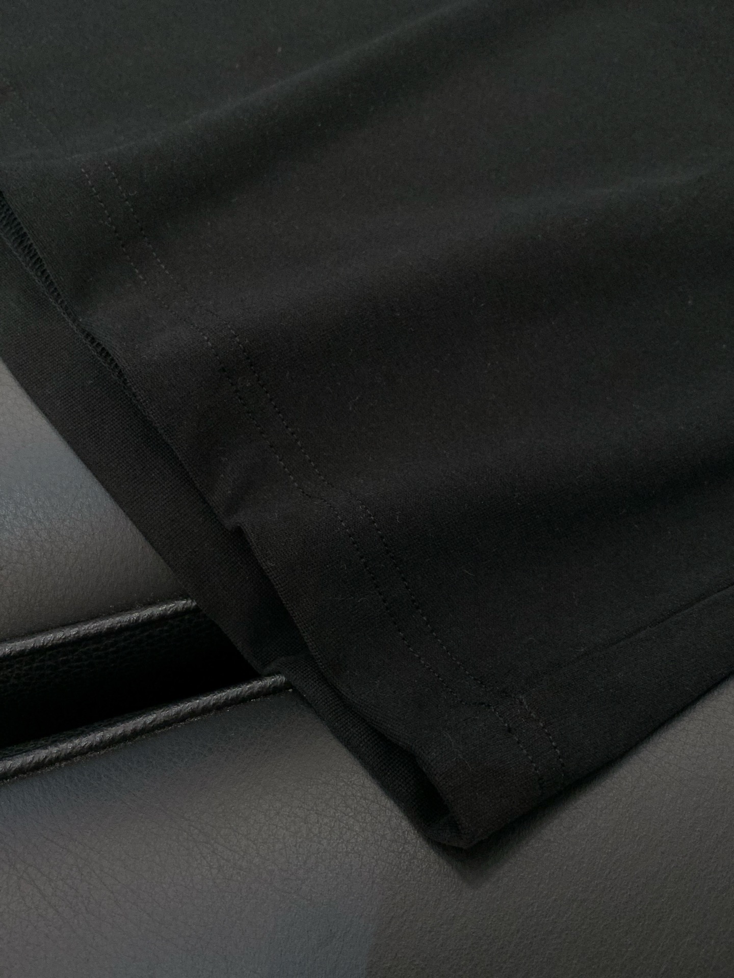 ，Bottega Veneta 葆蝶家，2026春夏新品，时尚休闲圆领短袖T恤，专柜同步有售，原单狠货，