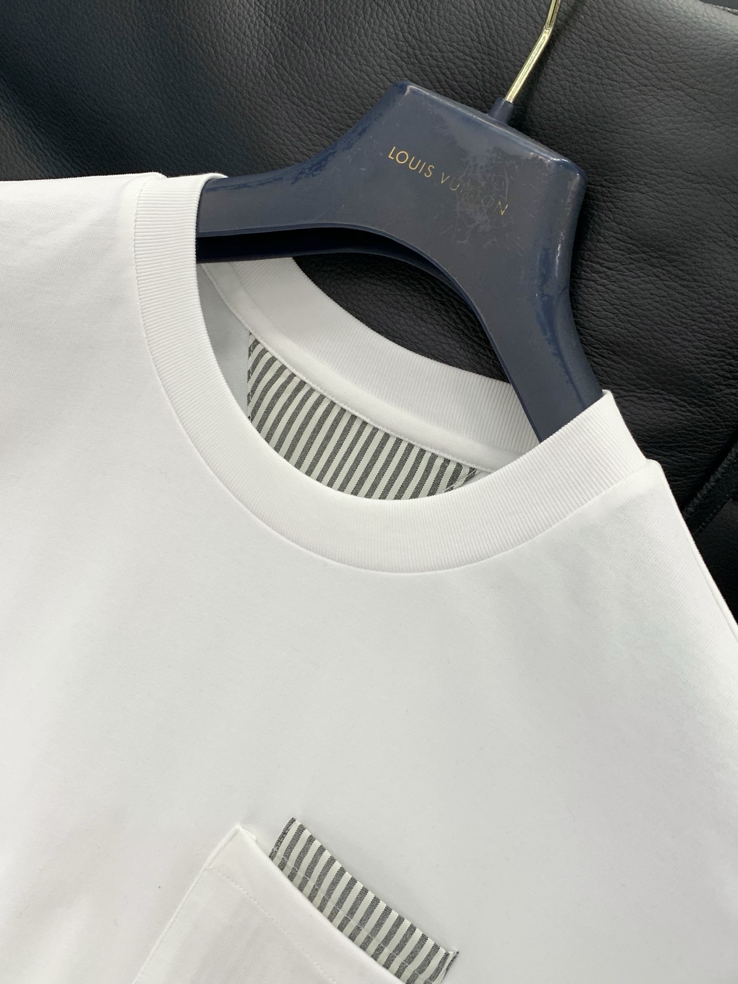 ，Bottega Veneta 葆蝶家，2026春夏新品，时尚休闲圆领短袖T恤，专柜同步有售，原单狠货，