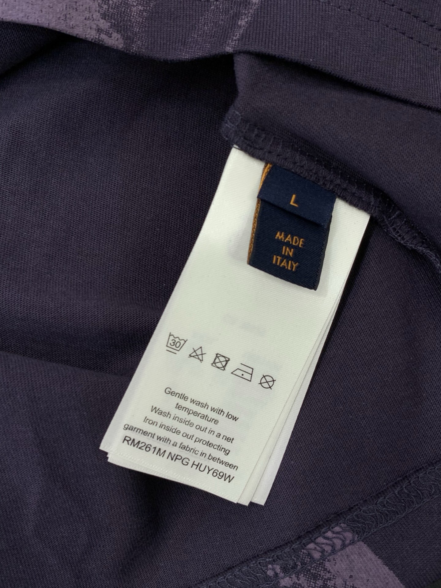 ，LouisVuitton 路易威登，2026春夏最新款，专柜同步有售，原单狠货，时尚休闲圆领短袖T恤，