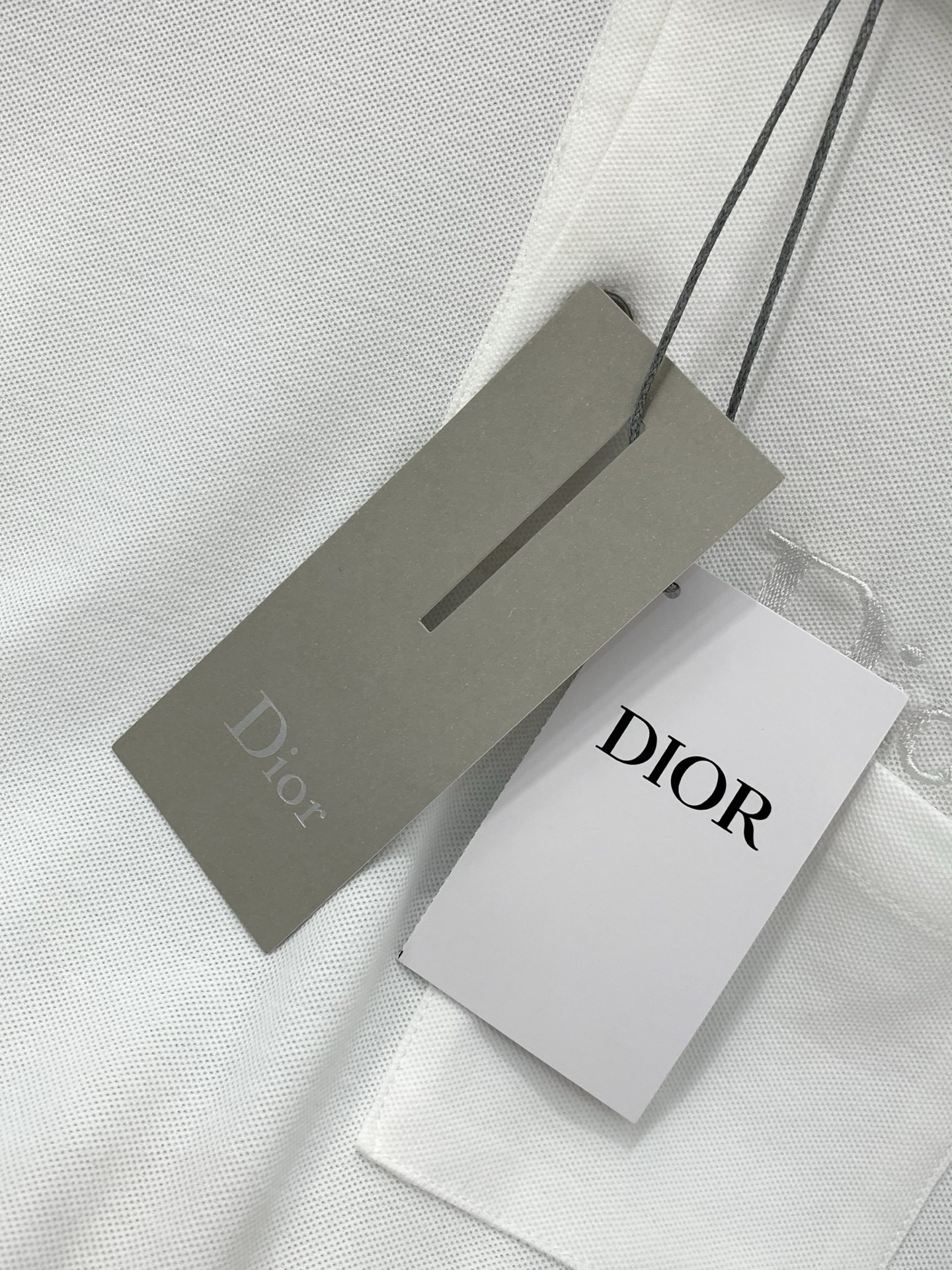 ，Dior 迪奥， 夏季新品，专柜同步有售，简约时尚休闲翻领短袖T恤，原版进口面料，舒适透气，顶级刺绣🪡