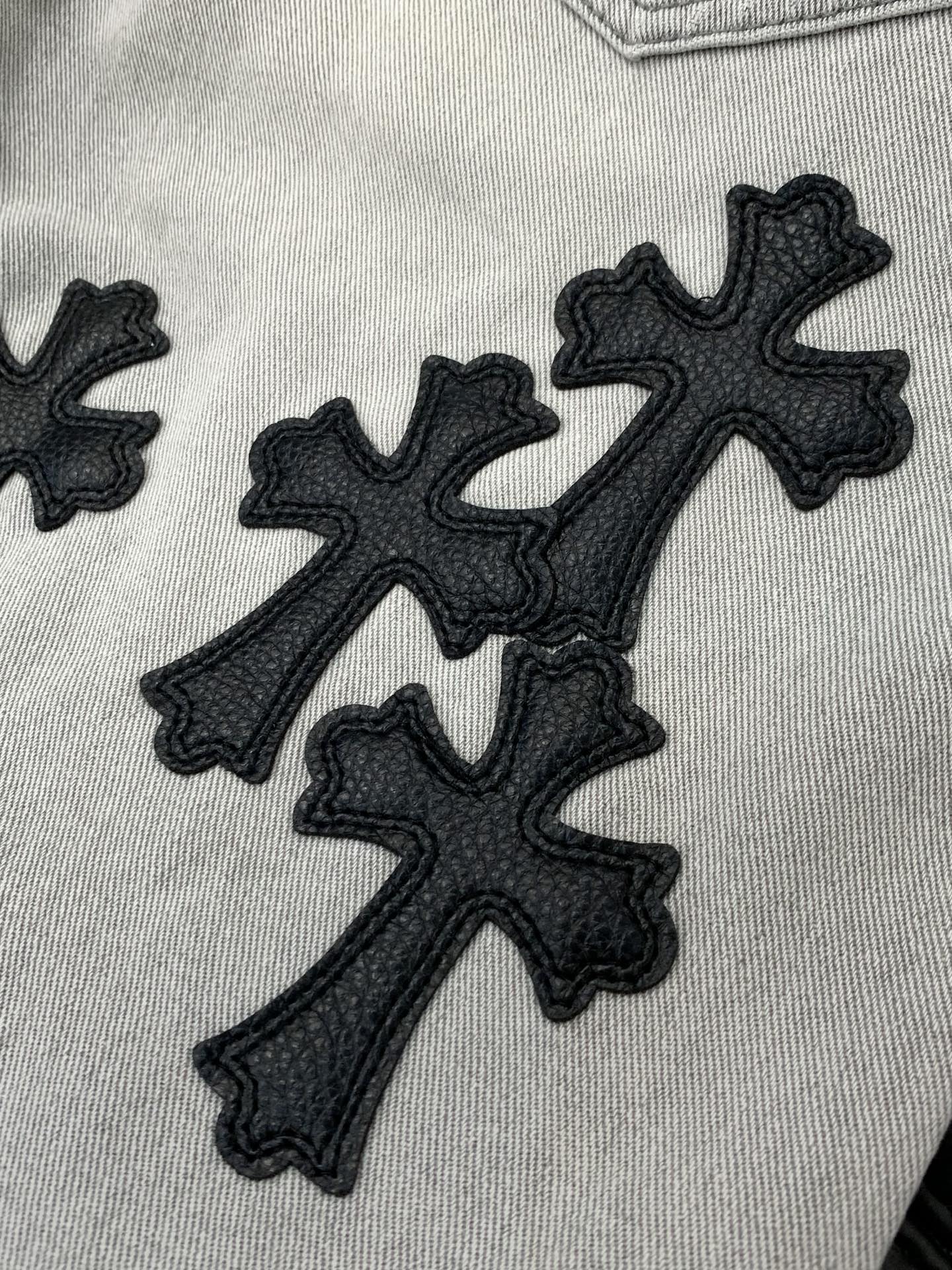 ，Chrome Hearts 克罗心，2026春季新品，专柜同步有售，原单狠货，时尚休闲水洗牛仔裤，采用