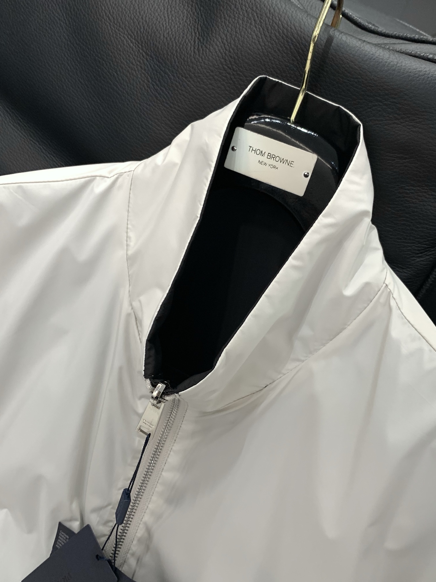 ，PRADA 普拉达，2026春季最新品，专柜同步有售，时尚休闲两面穿夹克外套，进口原版面料，做工极为复