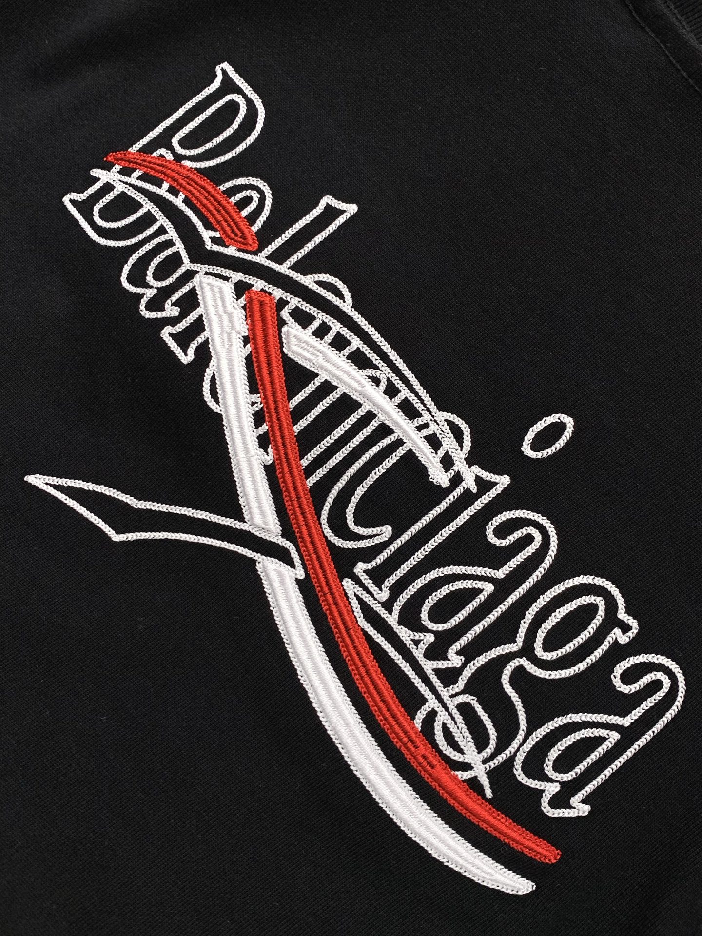 ，Balenciaga 巴黎世家，2026春夏最新款，专柜同步有售，原单狠货，爆款时尚休闲圆领短袖T恤，