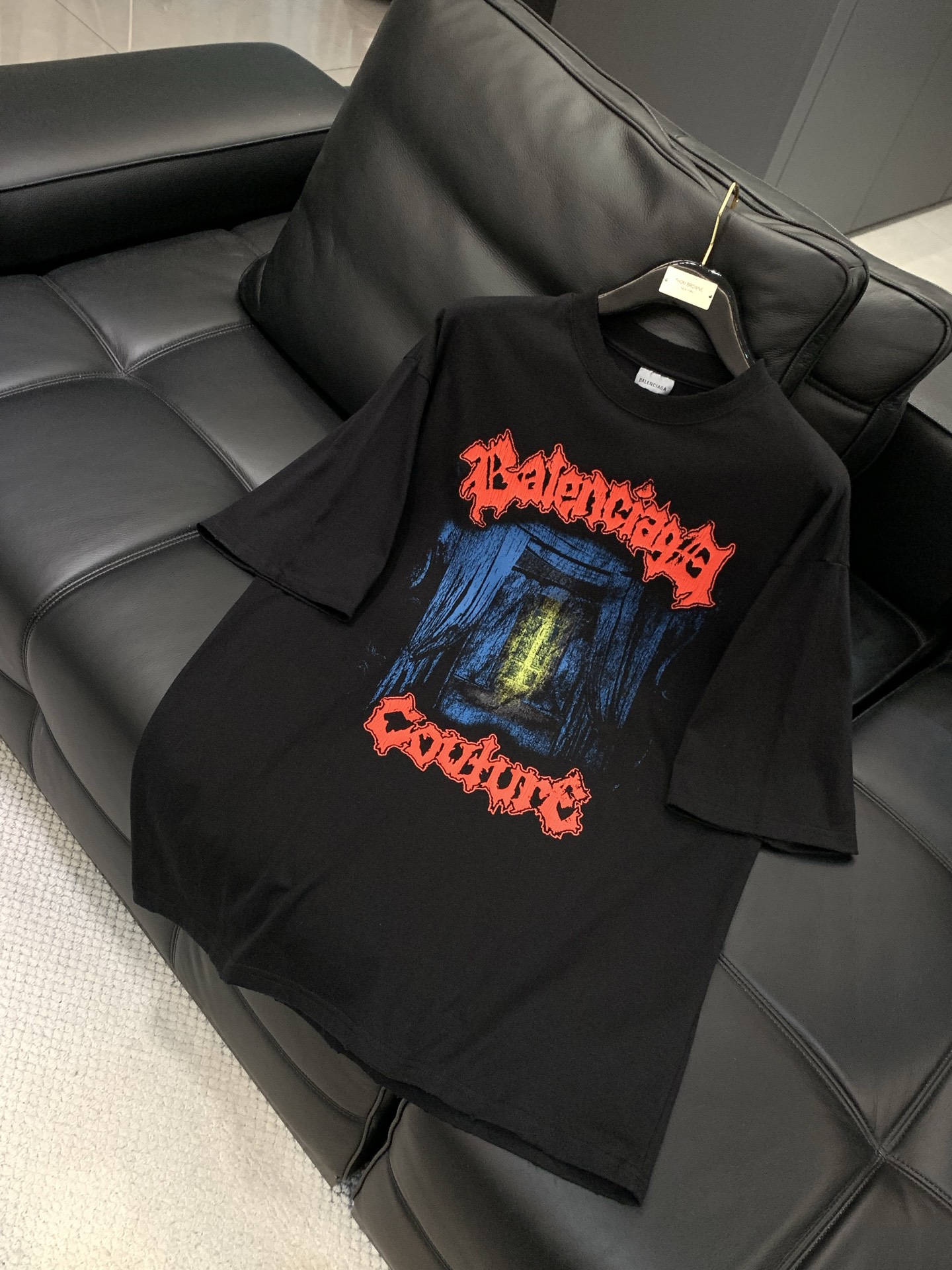 ，Balenciaga 巴黎世家，2026春夏最新款，专柜同步有售，原单狠货，爆款时尚休闲圆领短袖T恤，