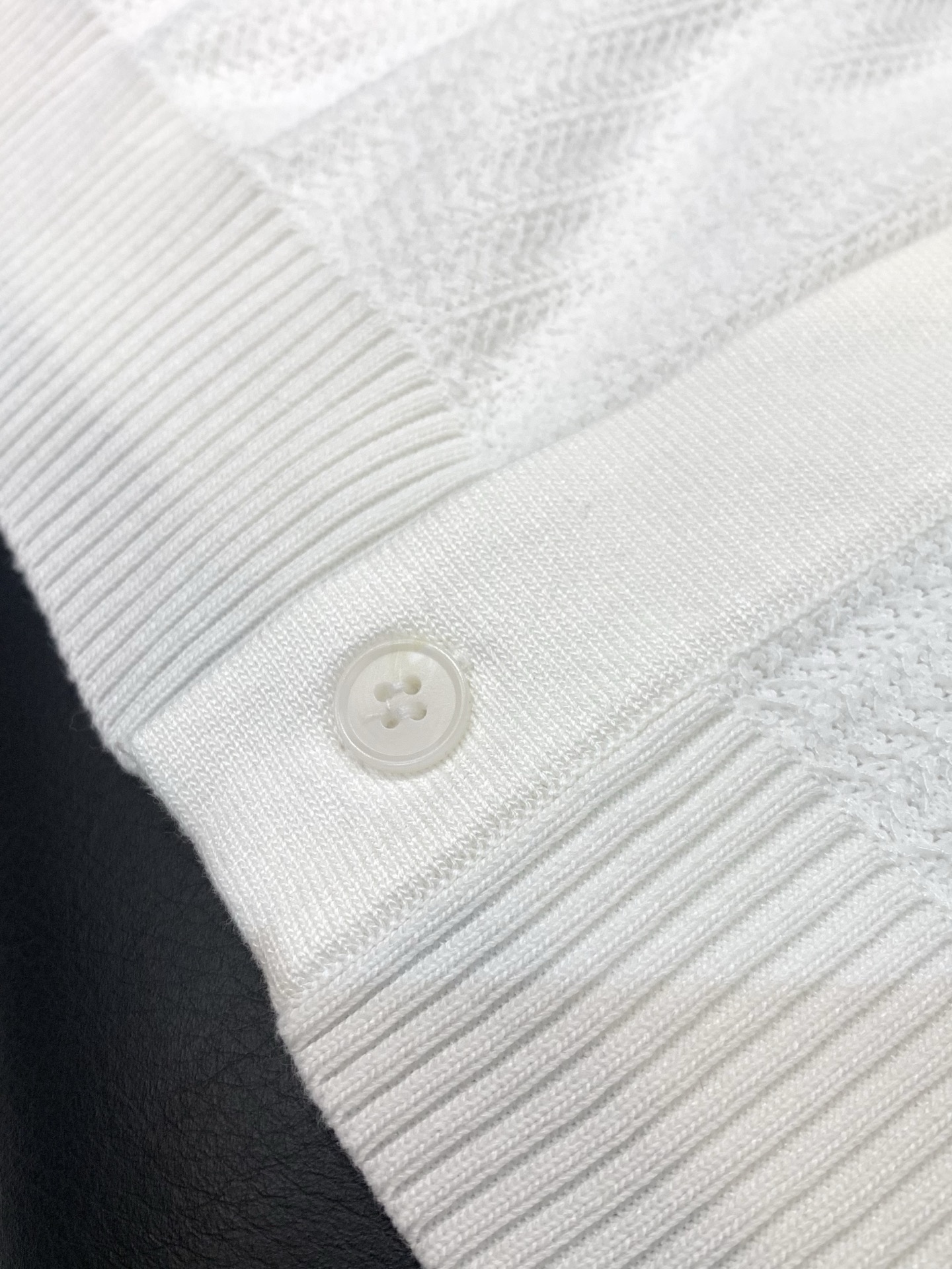 ，loro Piana(loro Piana )，2026春季最新品，专柜同步有售，原单狠货，时尚休闲针