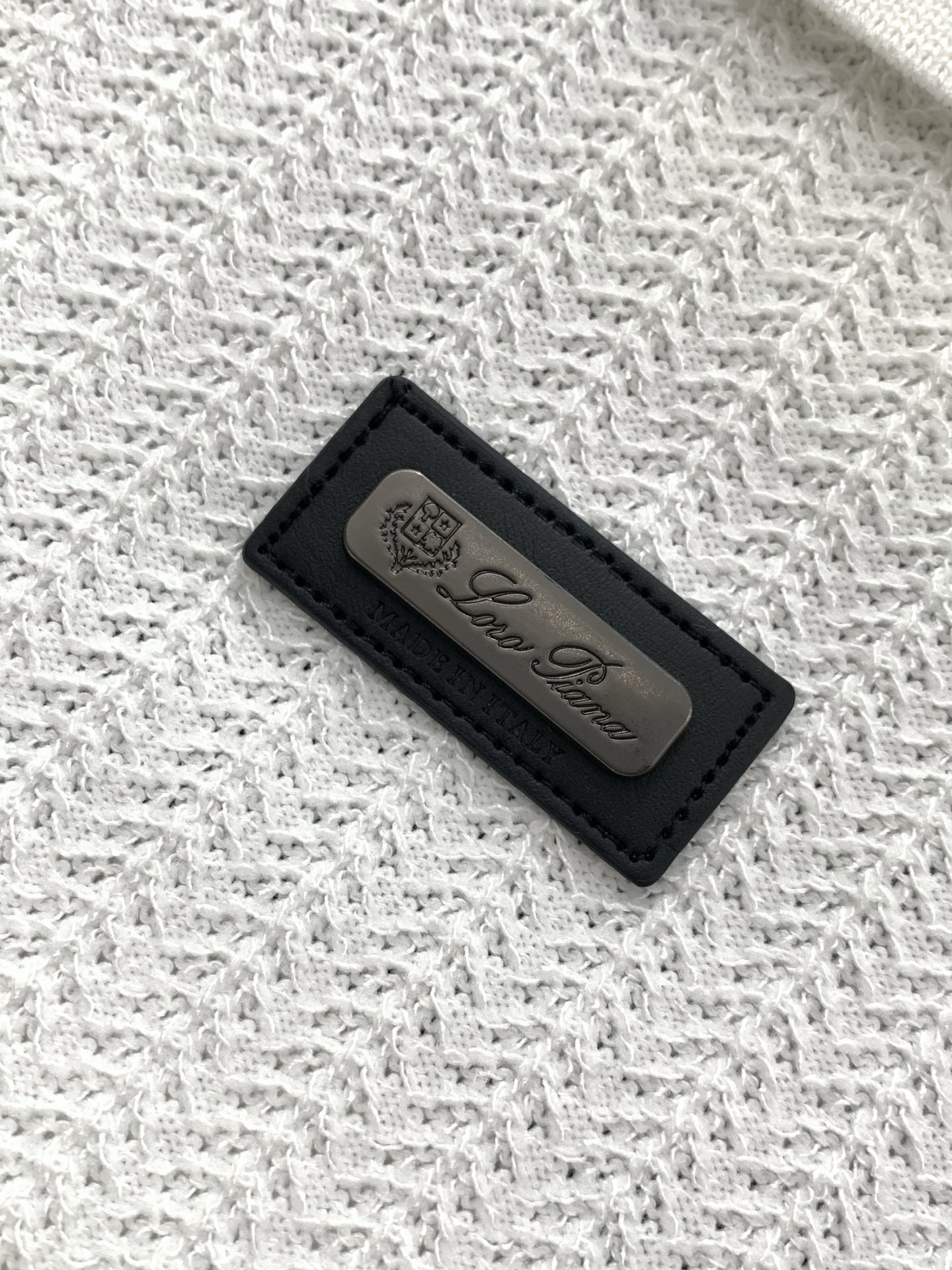 ，loro Piana(loro Piana )，2026春季最新品，专柜同步有售，原单狠货，时尚休闲针