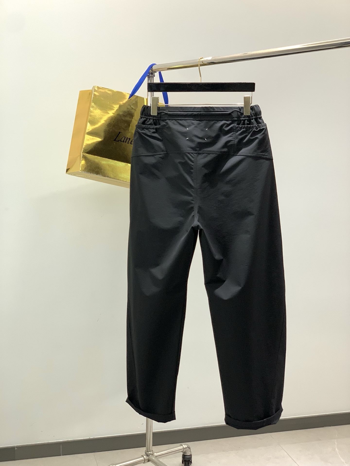 ，Maison Margiela马吉拉，春季最新品，时尚休闲裤，专柜同步有售，原单狠货，采用进口原版面料