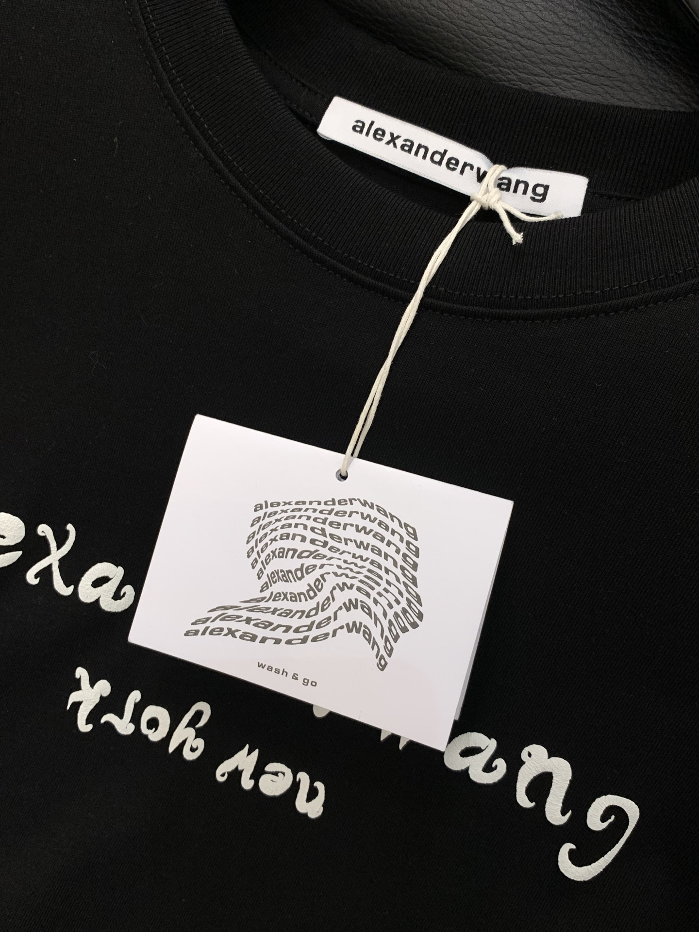，Alexander Wang 亚历山大·王，2026春夏新品，时尚休闲圆领短袖T恤，专柜同步有售，顶级