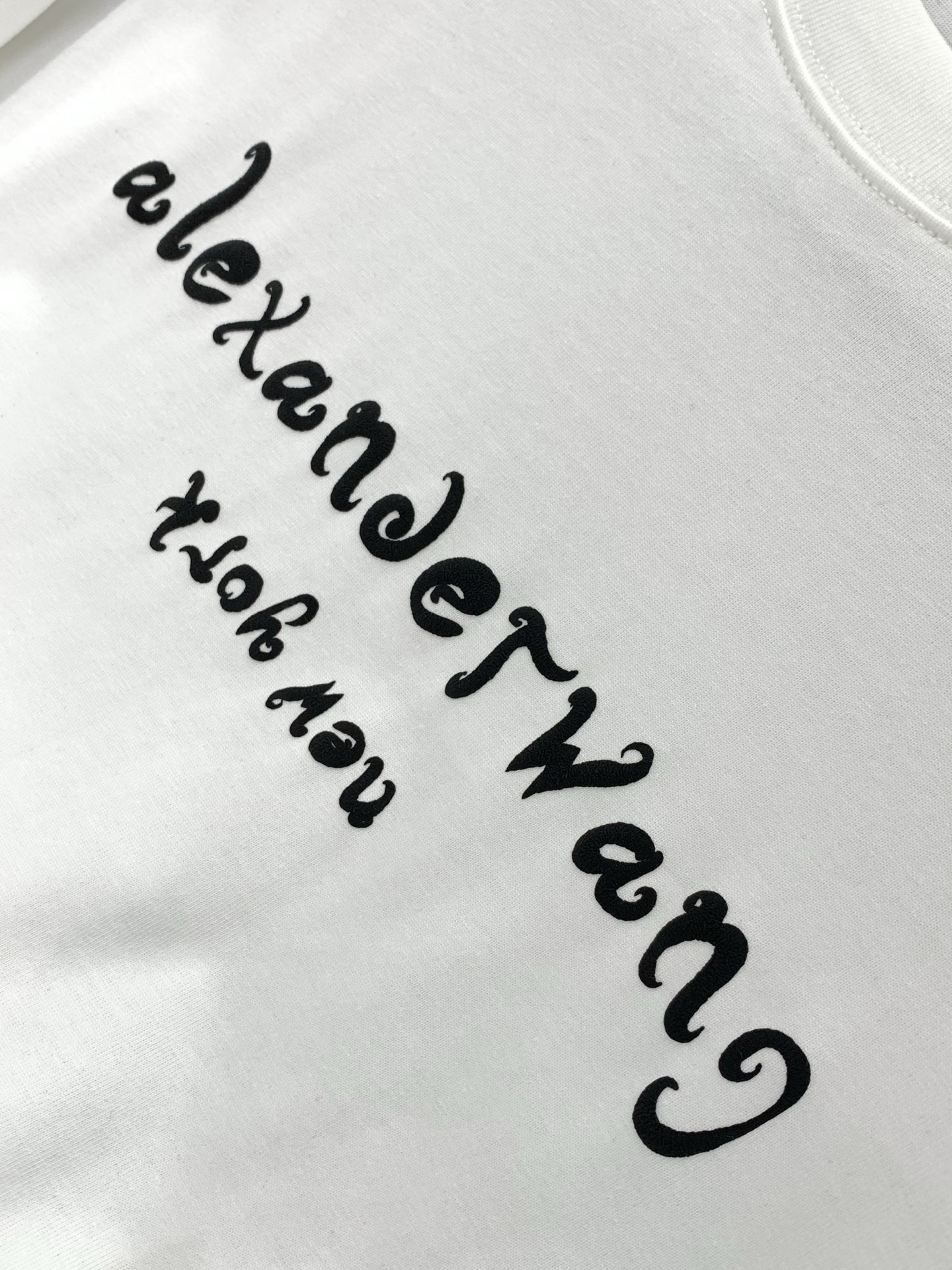 ，Alexander Wang 亚历山大·王，2026春夏新品，时尚休闲圆领短袖T恤，专柜同步有售，顶级