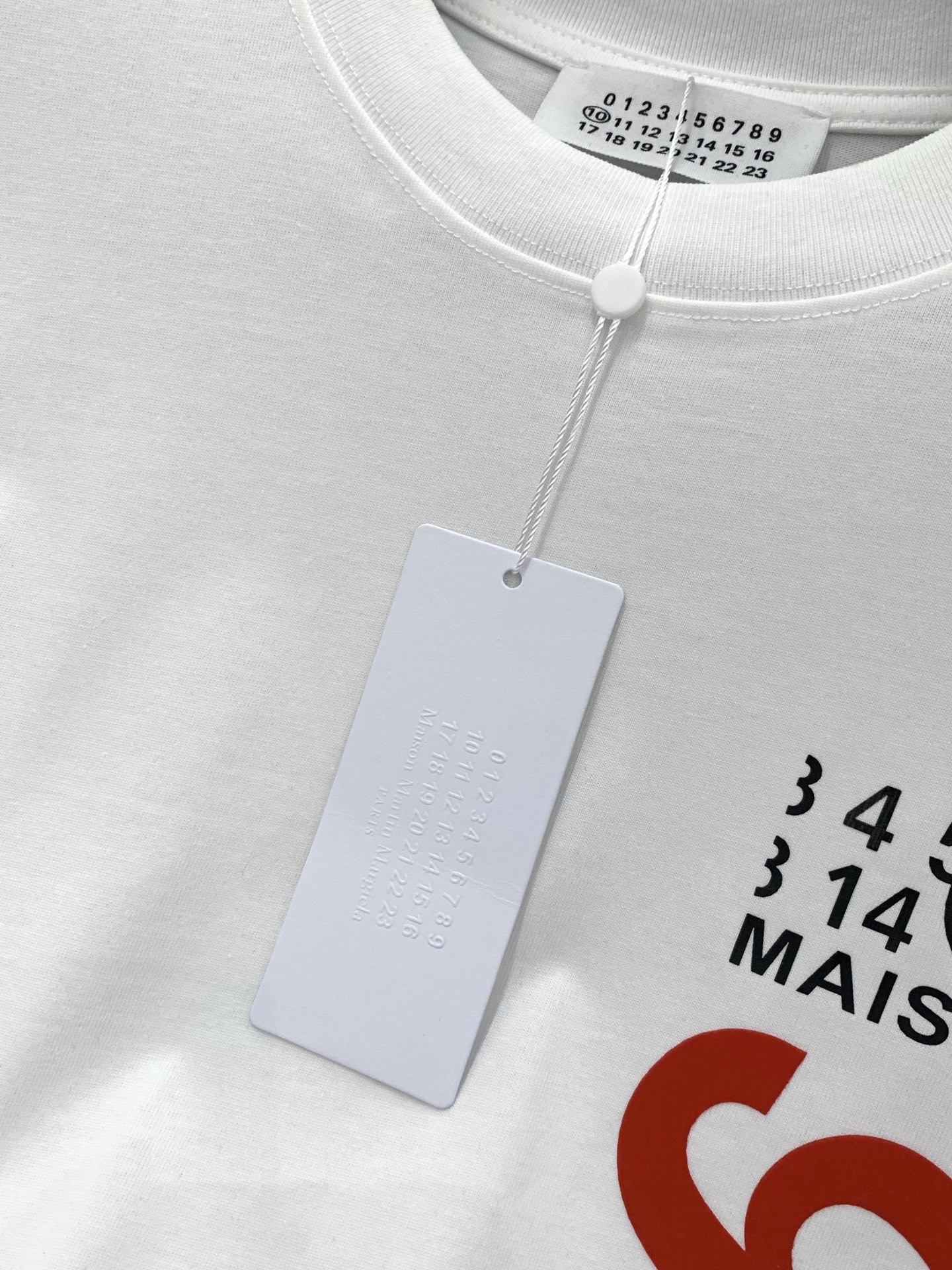 ，Maison Margiela马吉拉，春夏最新品，专柜同步有售，原单狠货，时尚休闲圆领短袖T恤，上身舒