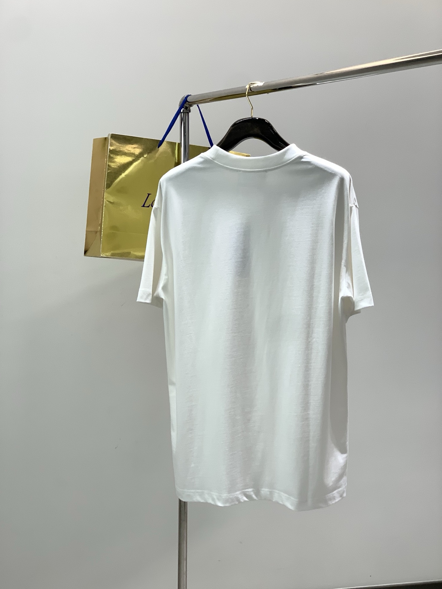 ，Maison Margiela马吉拉，春夏最新品，专柜同步有售，原单狠货，时尚休闲圆领短袖T恤，上身舒