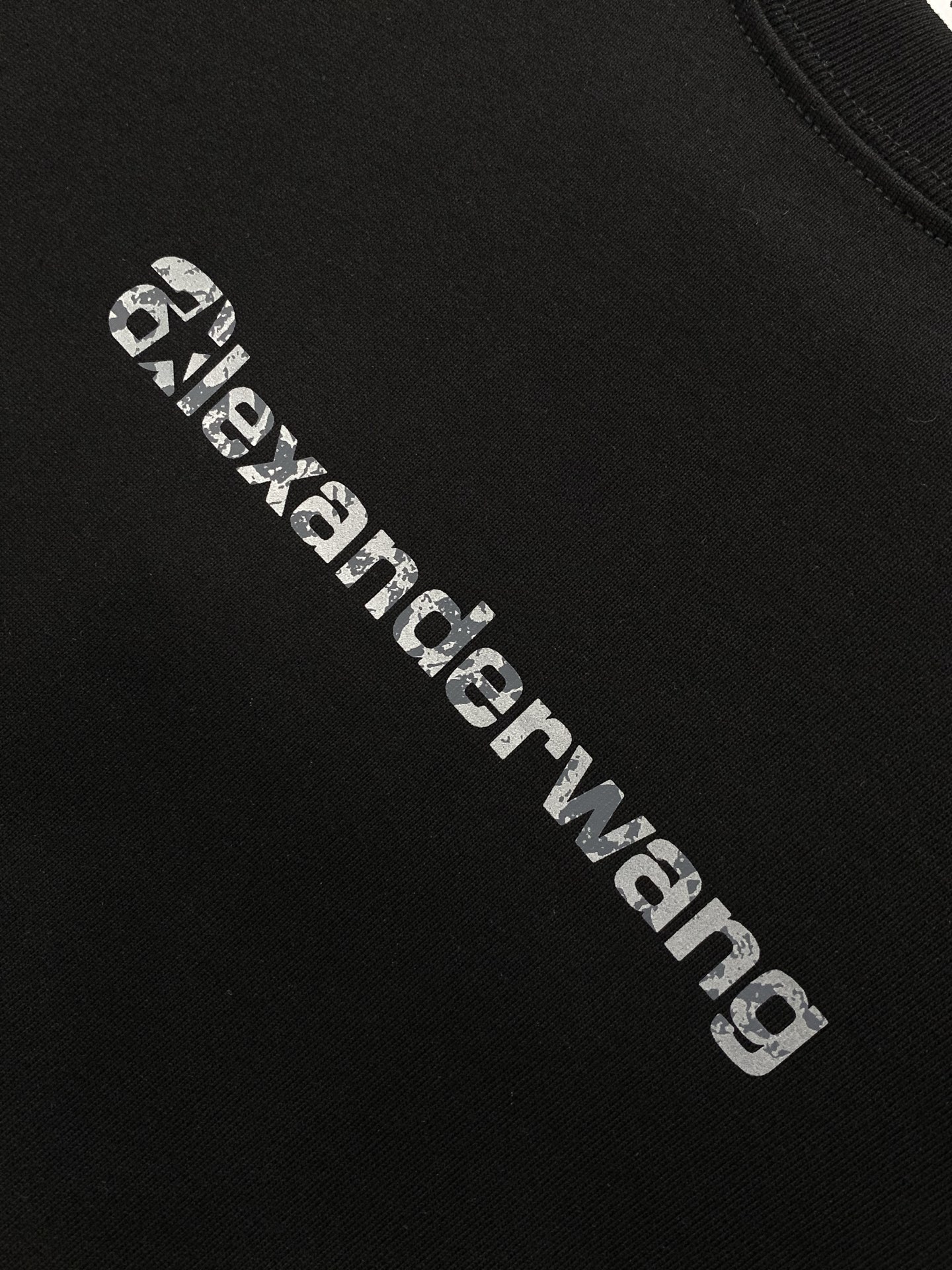 ，Alexander Wang 亚历山大·王，2026春夏新品，时尚休闲圆领短袖T恤，专柜同步有售，顶级