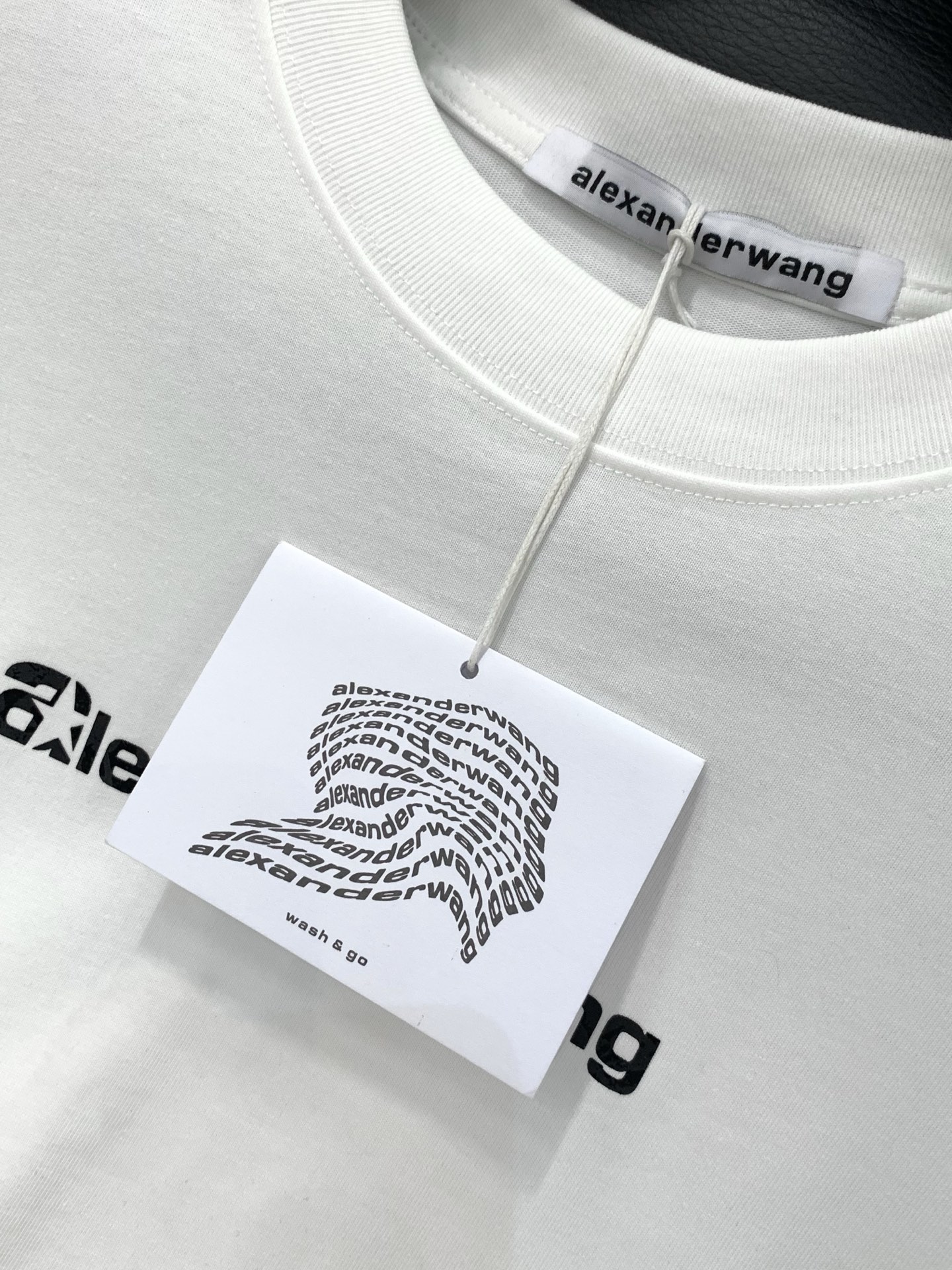 ，Alexander Wang 亚历山大·王，2026春夏新品，时尚休闲圆领短袖T恤，专柜同步有售，顶级
