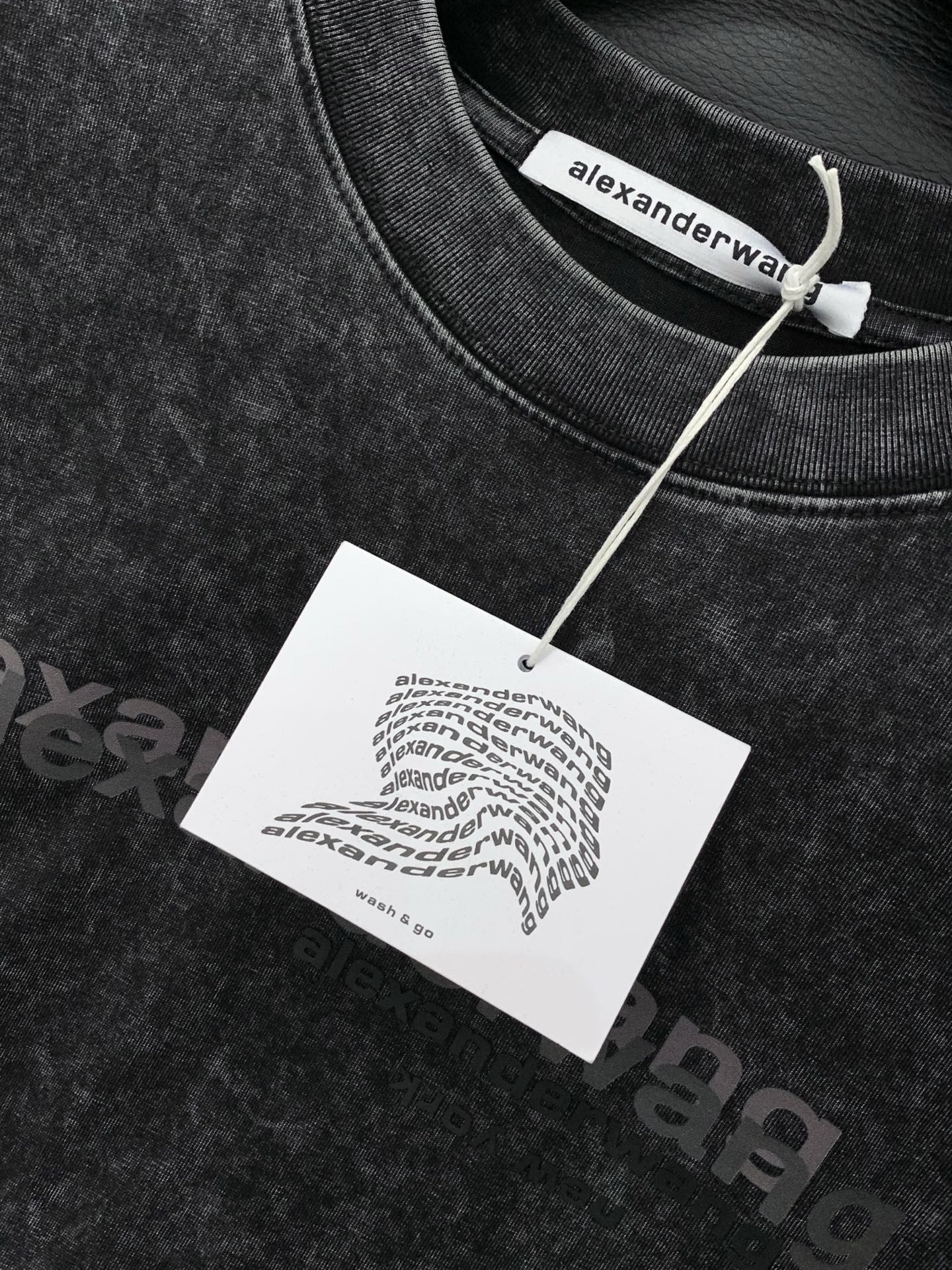 ，Alexander Wang 亚历山大·王，2026春夏新品，时尚休闲圆领短袖T恤，专柜同步有售，顶级