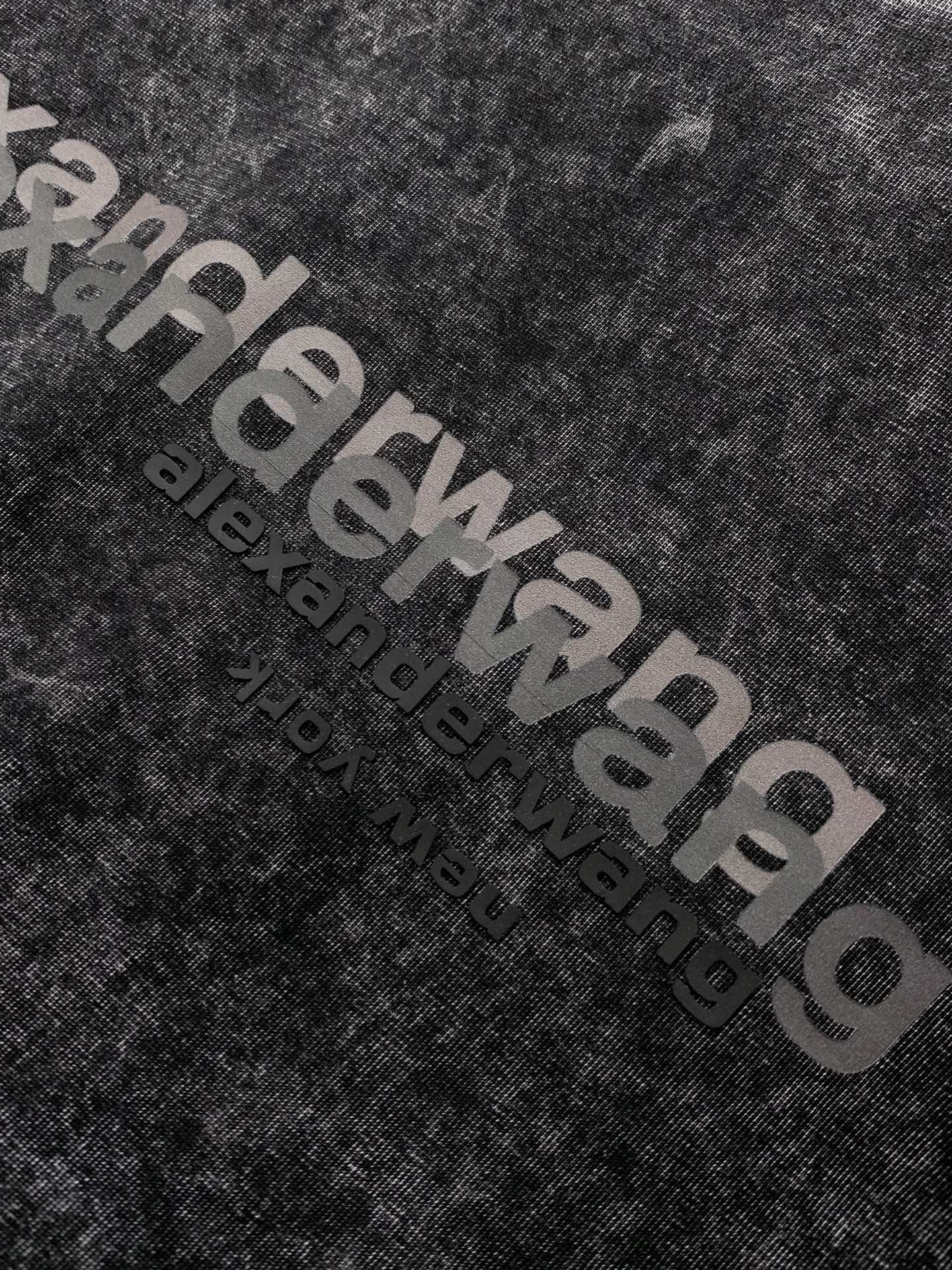 ，Alexander Wang 亚历山大·王，2026春夏新品，时尚休闲圆领短袖T恤，专柜同步有售，顶级