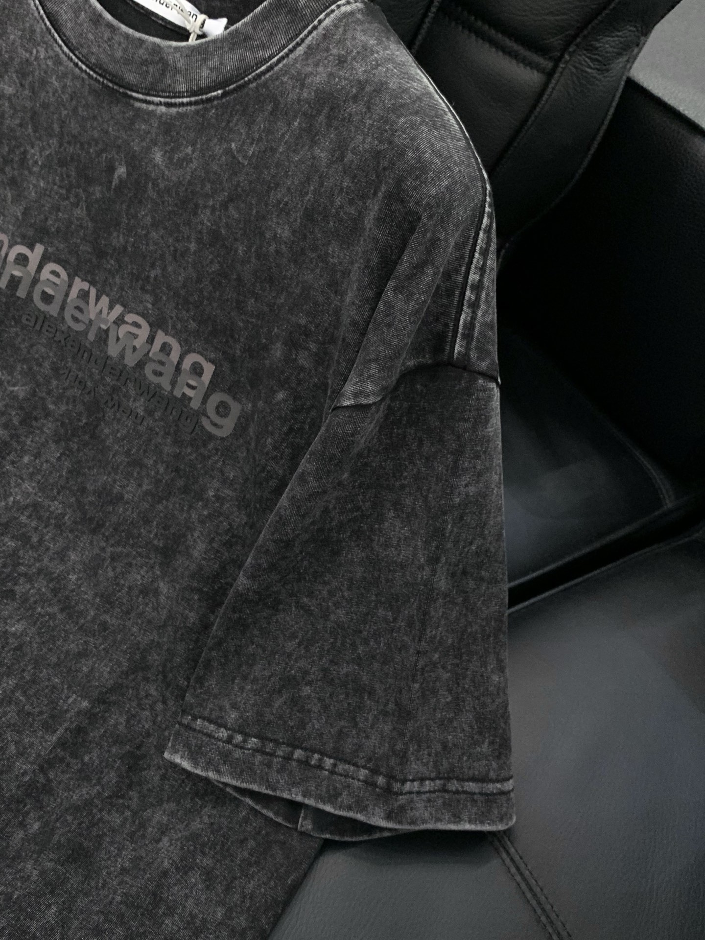 ，Alexander Wang 亚历山大·王，2026春夏新品，时尚休闲圆领短袖T恤，专柜同步有售，顶级