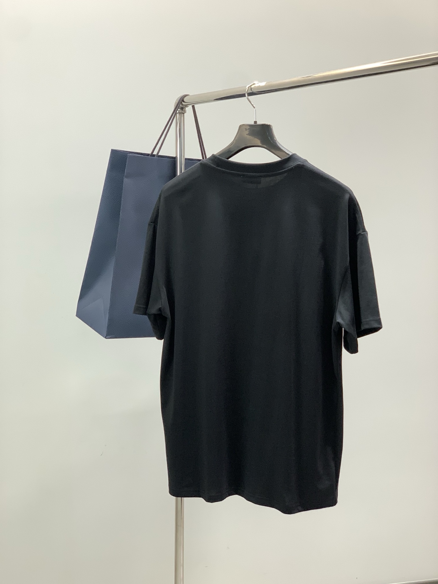 ，Dior 迪奥， 2026春夏新品，专柜同步有售，简约时尚休闲圆领短袖T恤，原版进口面料，舒适透气，顶