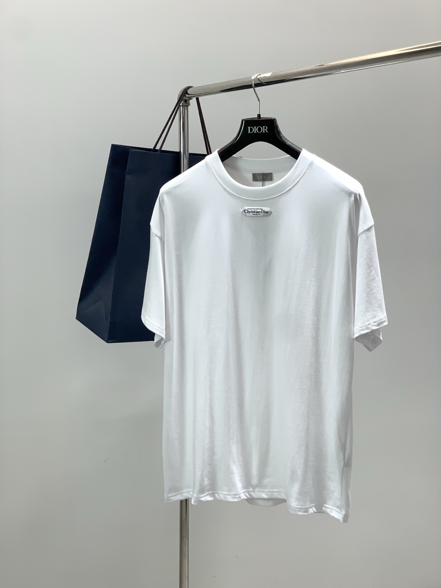 ，Dior 迪奥， 2026春夏新品，专柜同步有售，简约时尚休闲圆领短袖T恤，原版进口面料，舒适透气，顶