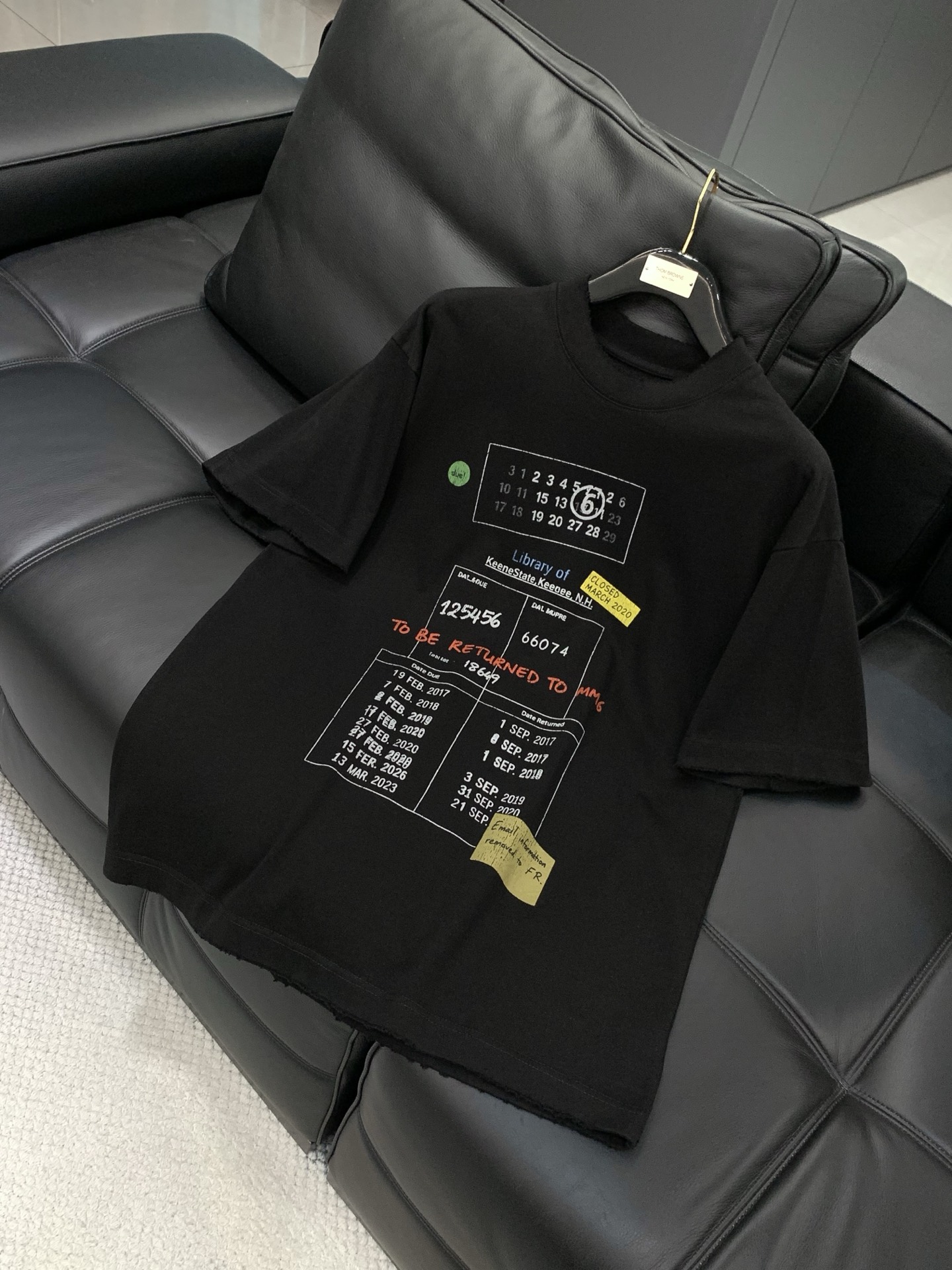 ，Maison Margiela马吉拉，春夏最新品，专柜同步有售，原单狠货，时尚休闲圆领短袖T恤，上身舒