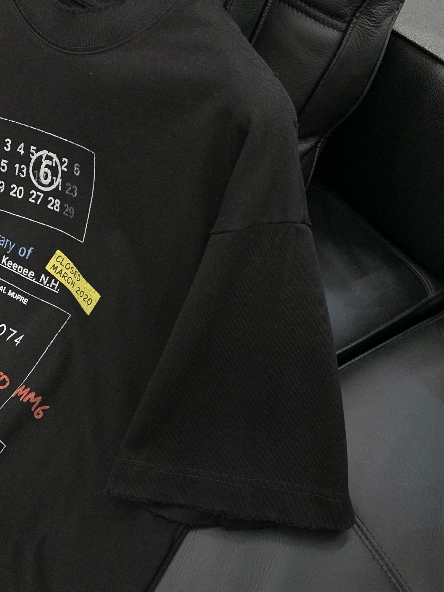 ，Maison Margiela马吉拉，春夏最新品，专柜同步有售，原单狠货，时尚休闲圆领短袖T恤，上身舒