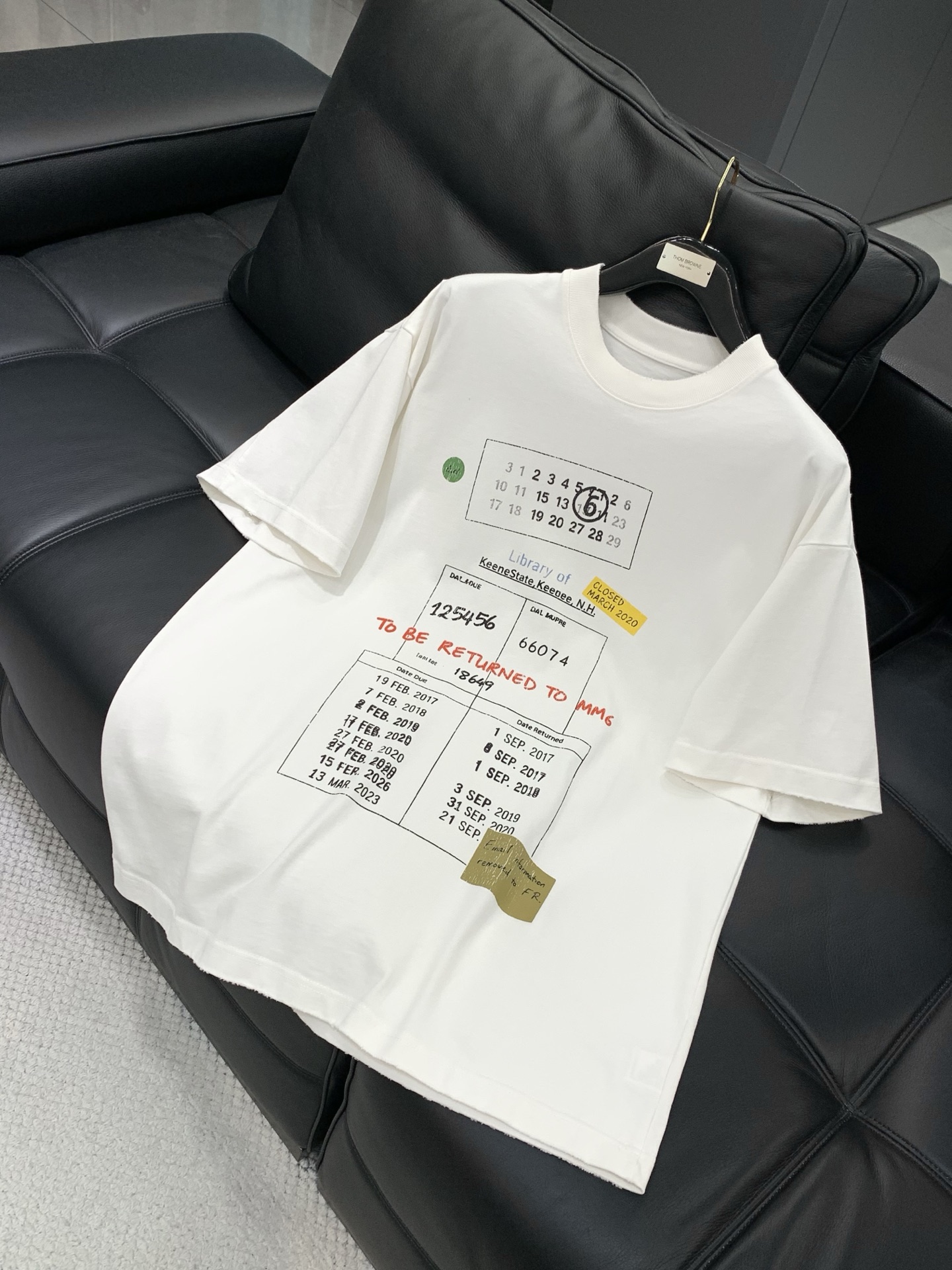 ，Maison Margiela马吉拉，春夏最新品，专柜同步有售，原单狠货，时尚休闲圆领短袖T恤，上身舒