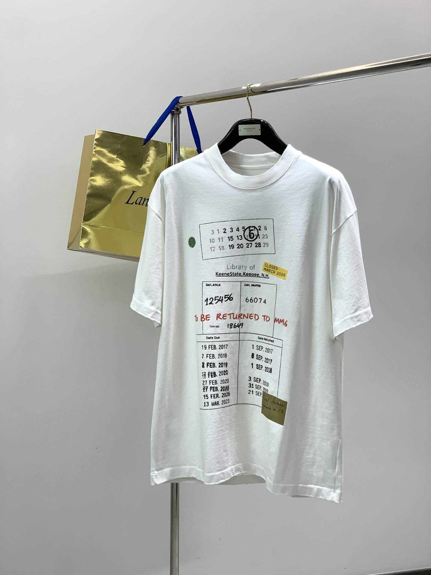 ，Maison Margiela马吉拉，春夏最新品，专柜同步有售，原单狠货，时尚休闲圆领短袖T恤，上身舒