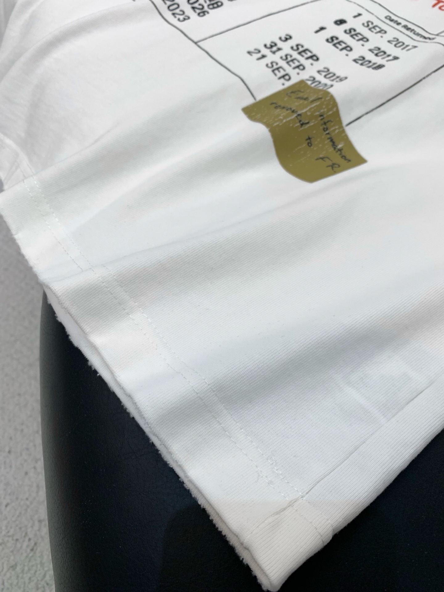 ，Maison Margiela马吉拉，春夏最新品，专柜同步有售，原单狠货，时尚休闲圆领短袖T恤，上身舒