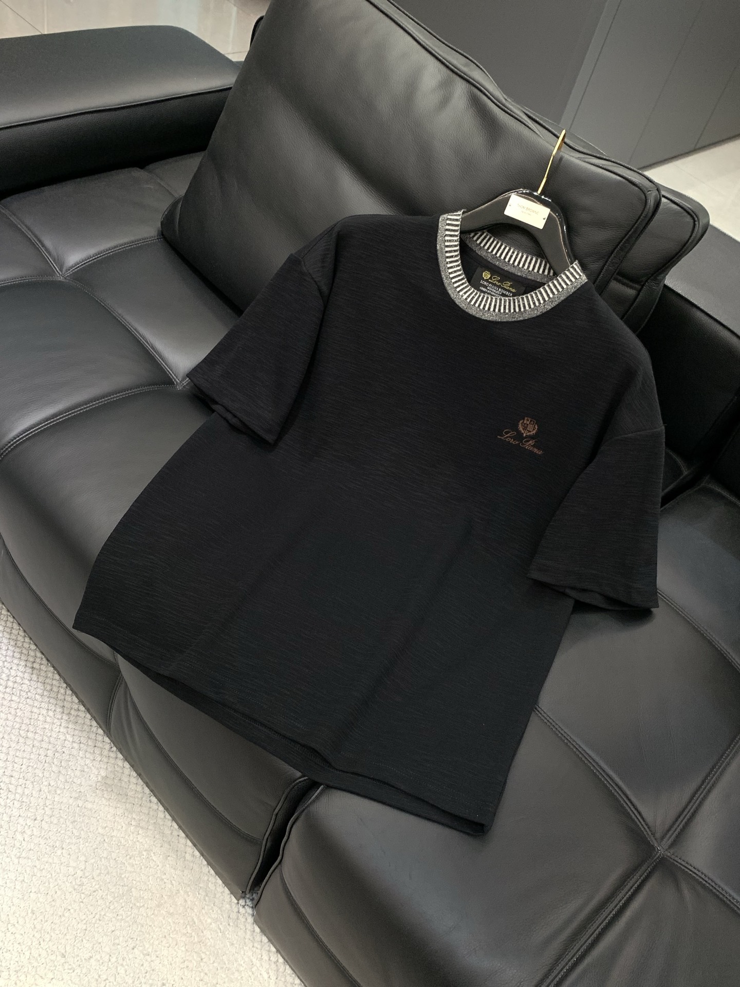 ，loro Piana(loro Piana )，2026春夏最新品，专柜同步有售，原单狠货，时尚休闲圆