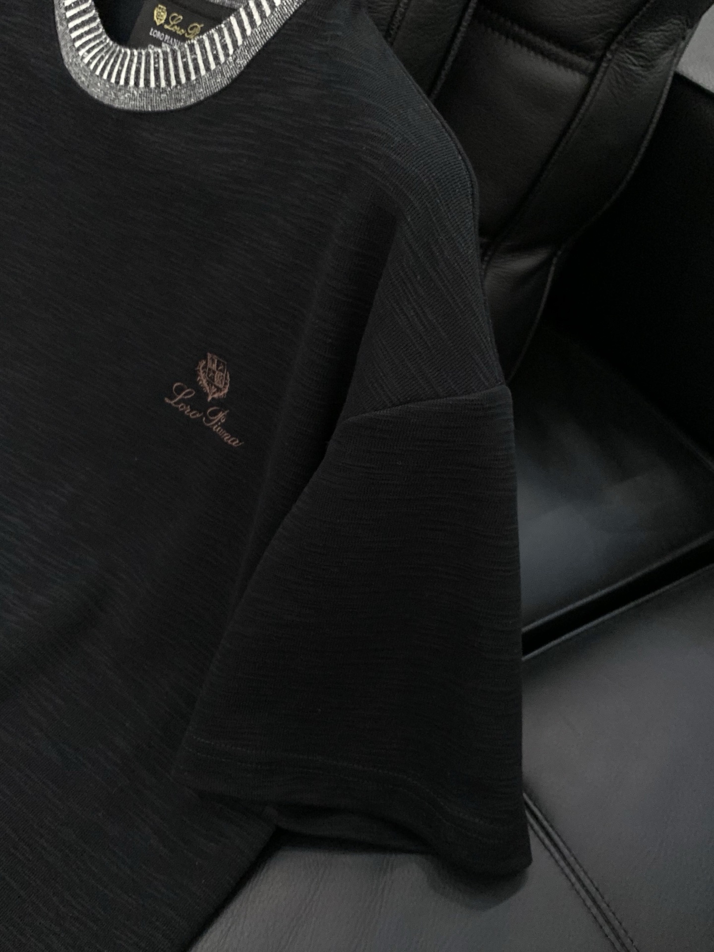 ，loro Piana(loro Piana )，2026春夏最新品，专柜同步有售，原单狠货，时尚休闲圆