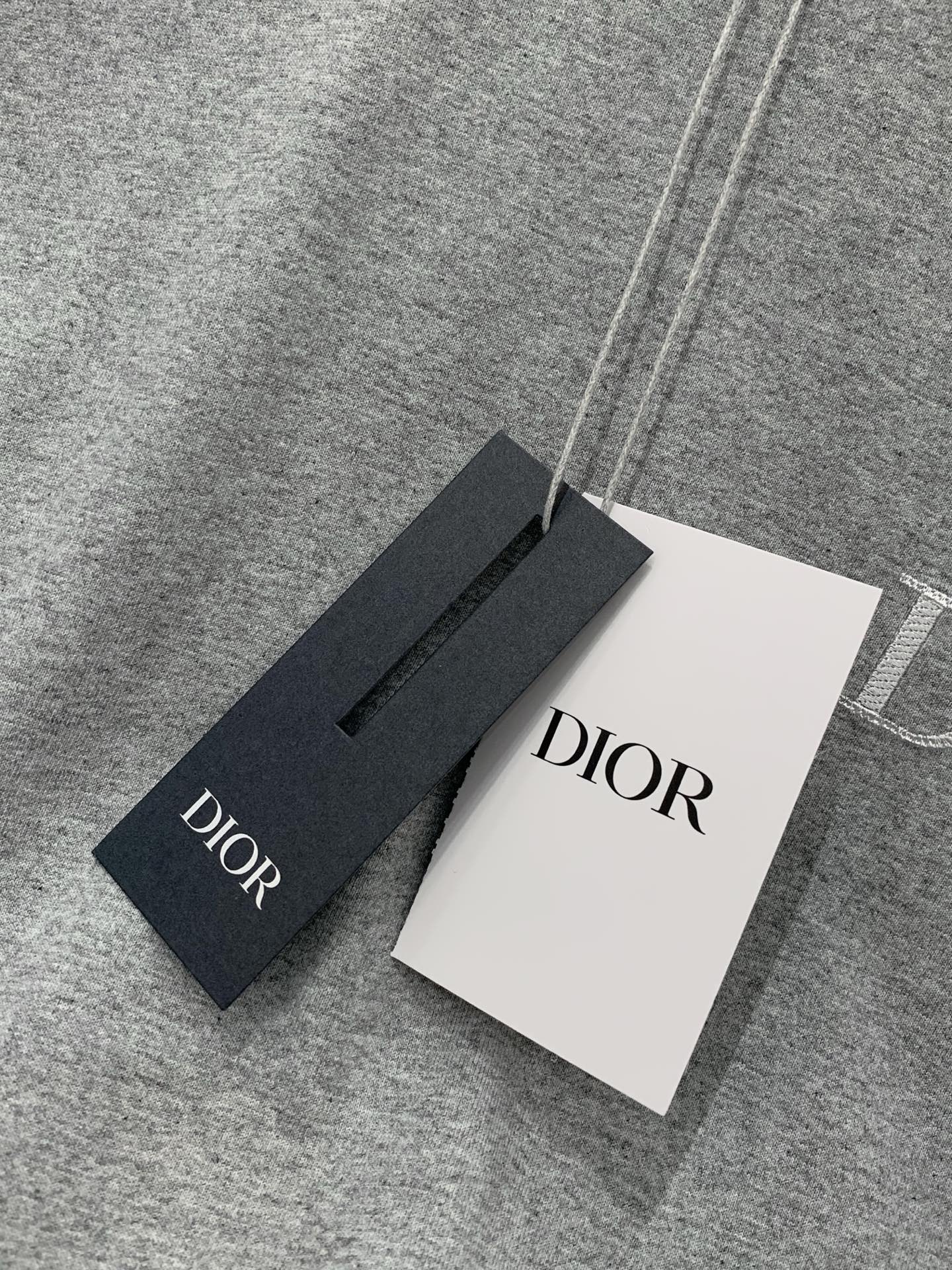 ，Dior 迪奥， 2026夏季新品，专柜同步有售，简约时尚休闲圆领短袖T恤，原版进口面料，舒适透气，顶
