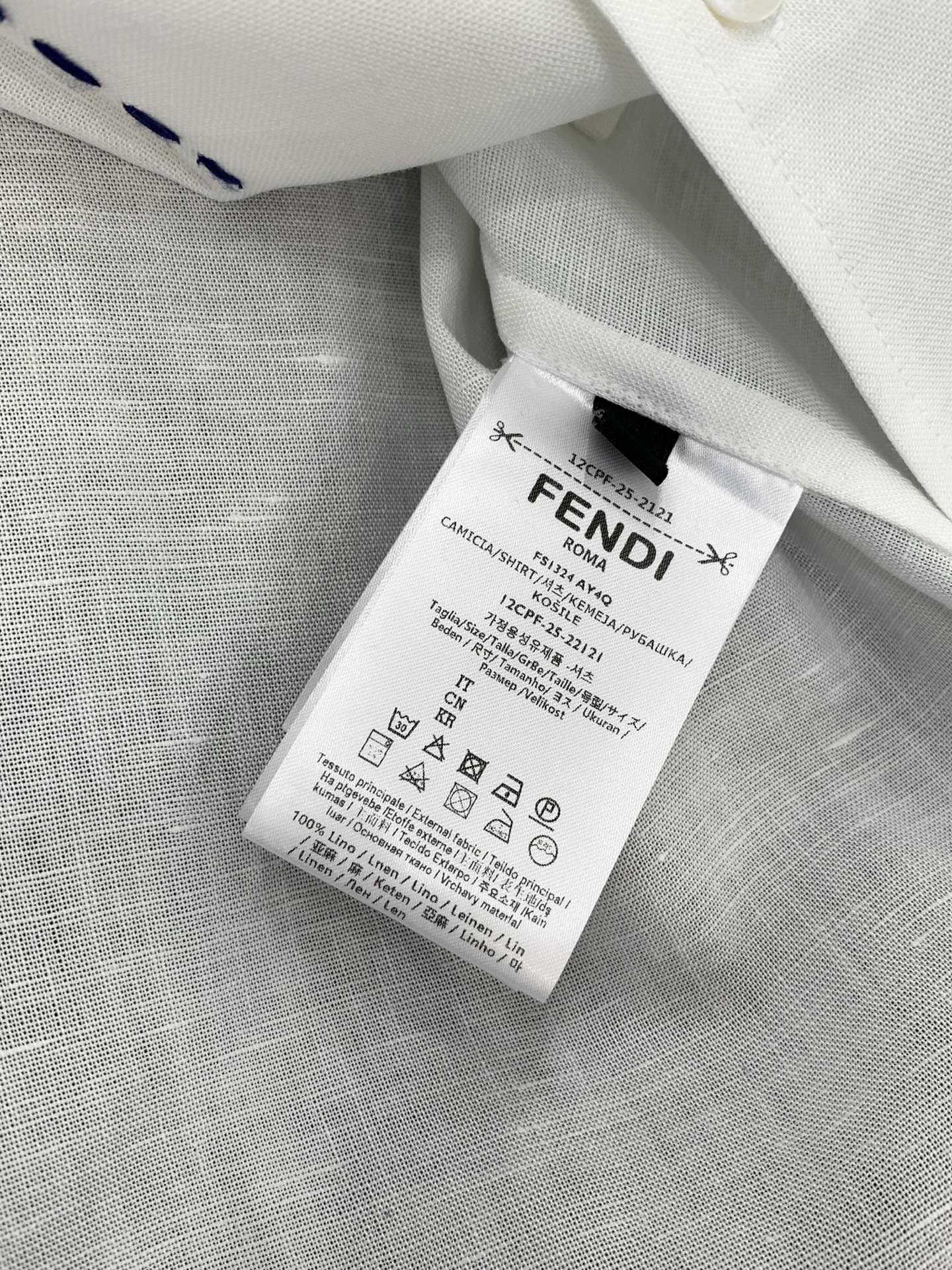 ，FENDI 芬迪，2026夏季最新品，专柜同步有售，原单狠货，时尚休闲短袖衬衫，进口原版面料，顶级刺绣