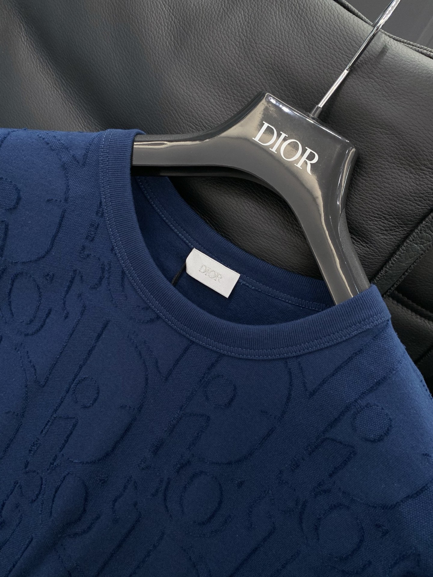 ，Dior 迪奥， 2026夏季新品，专柜同步有售，简约时尚休闲圆领短袖T恤，原版进口面料，舒适透气，顶