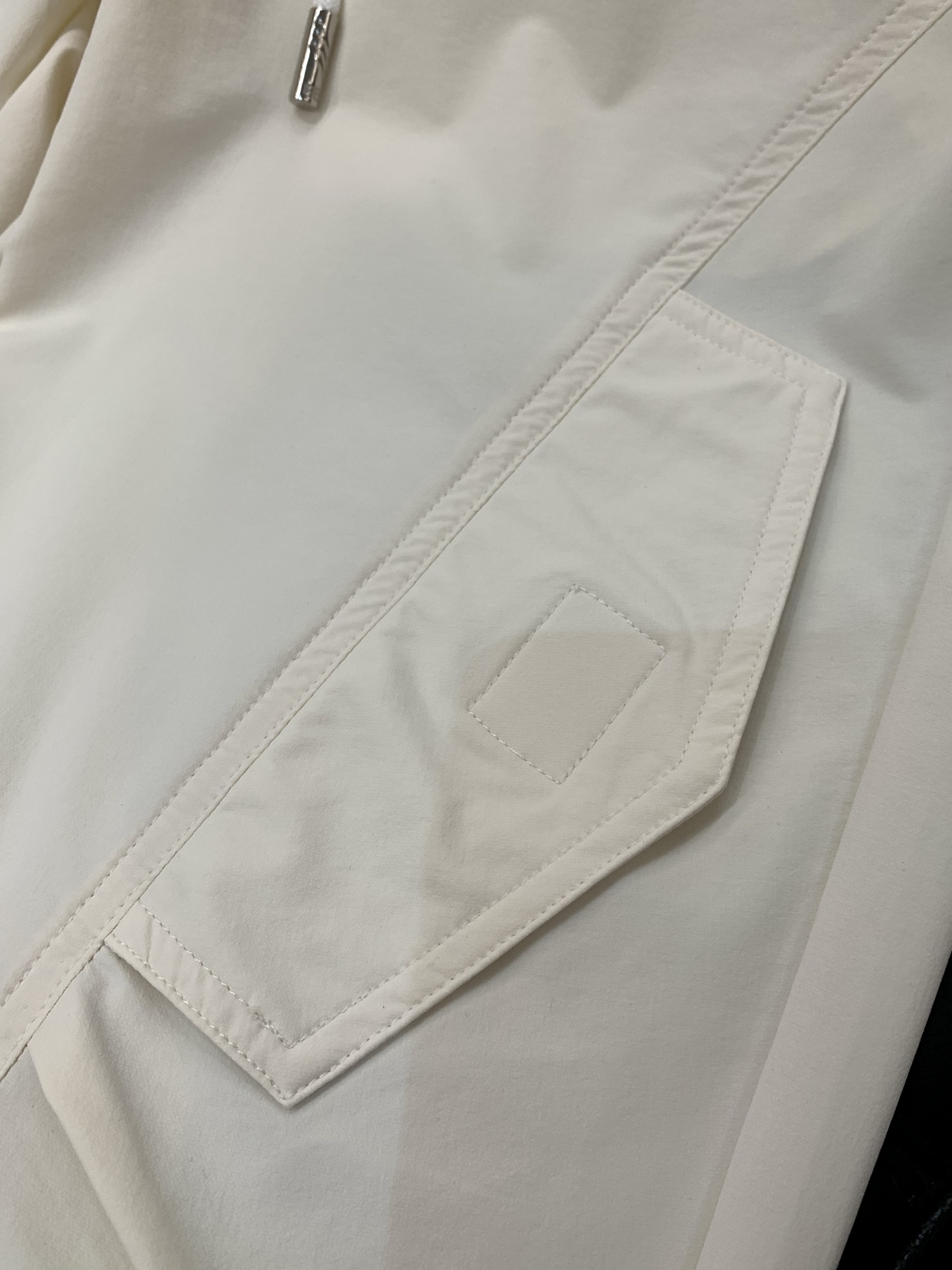 ，Balenciaga 巴黎世家，2026春季最新品，专柜同步有售，原单狠货，时尚休闲裤，进口原版面料，