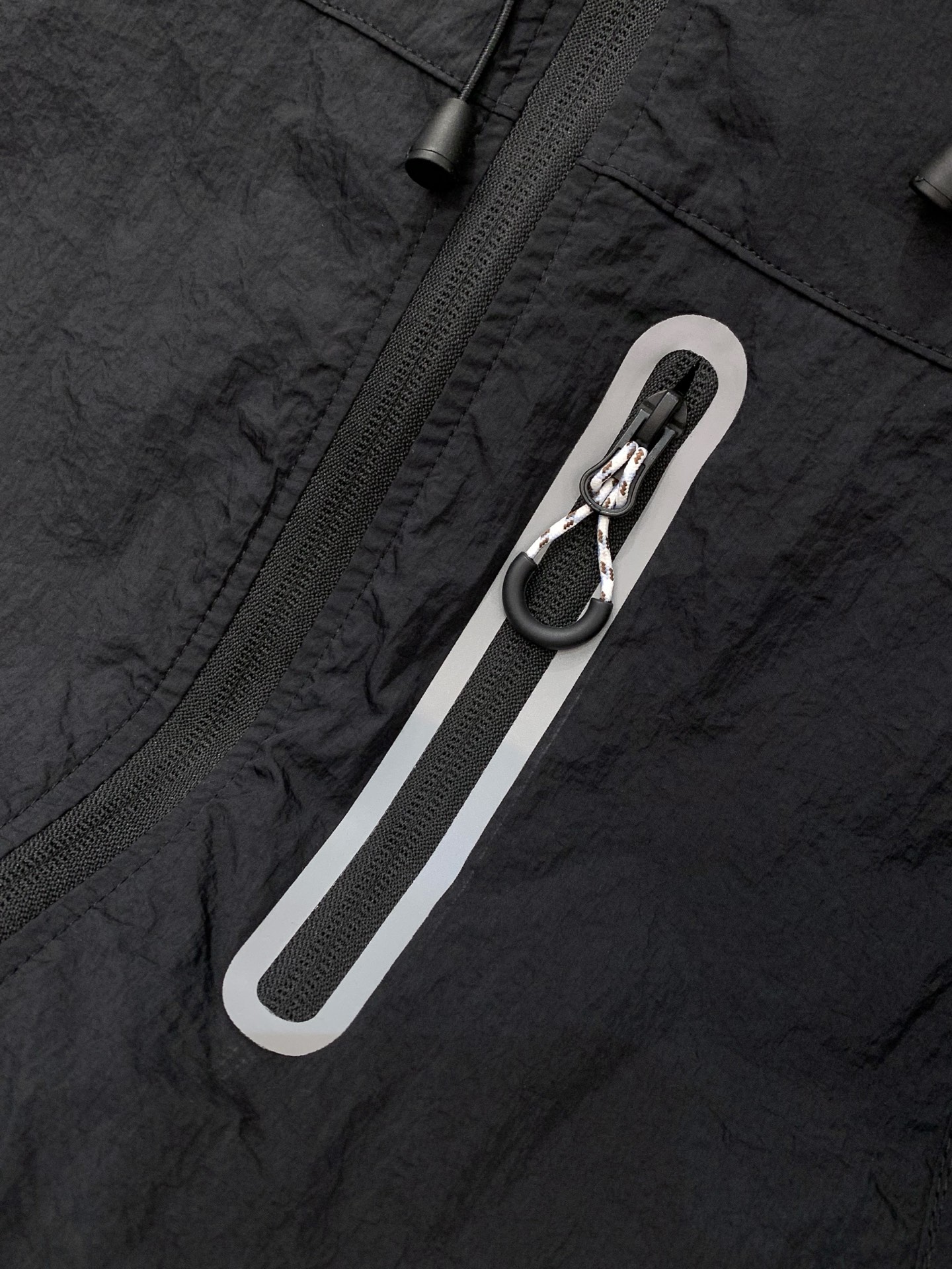 ，Stone Island 石头岛，2026夏季最新款，专柜同步有售，原单狠货，爆款时尚休闲连帽防晒服外