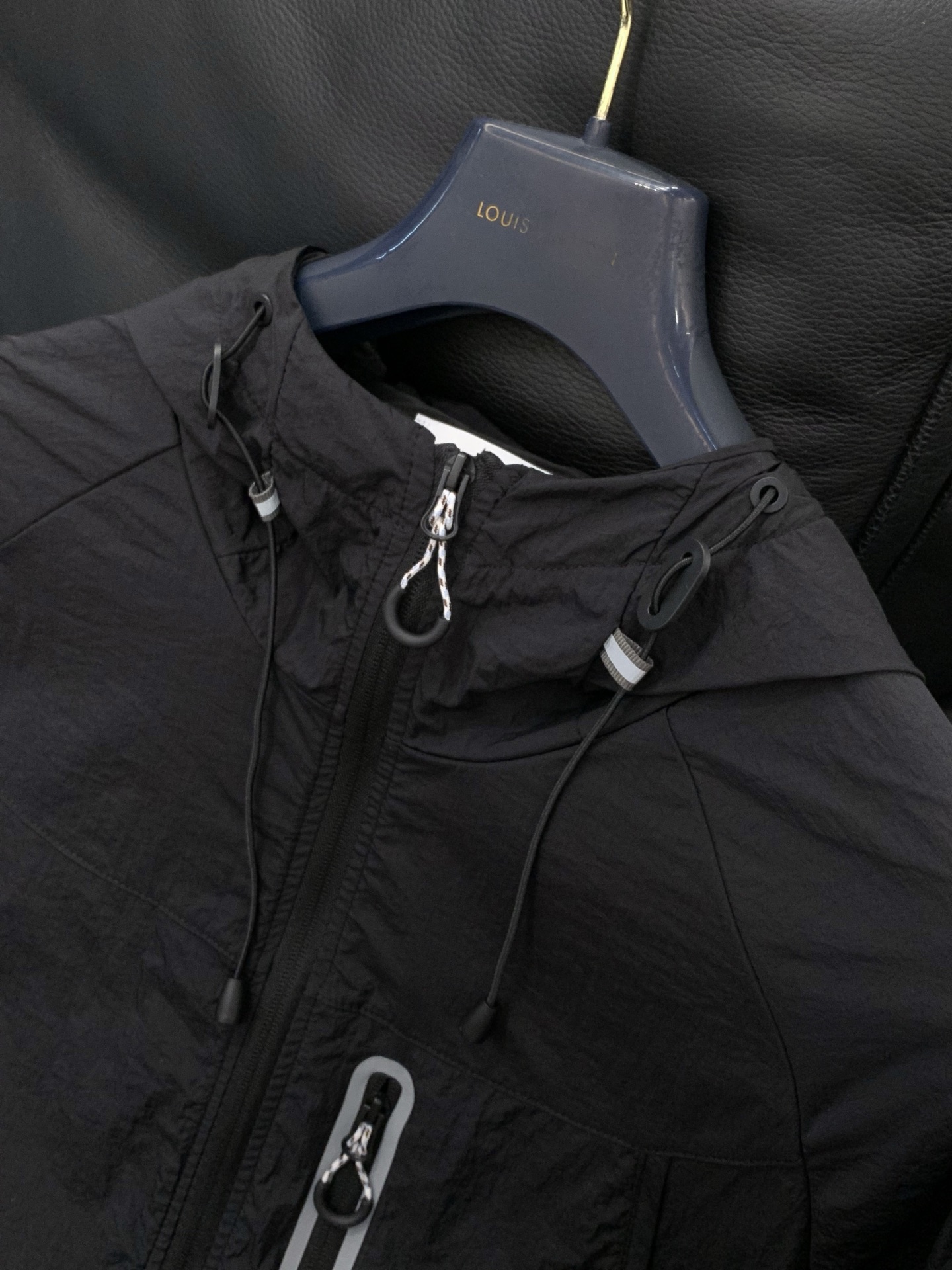 ，Stone Island 石头岛，2026夏季最新款，专柜同步有售，原单狠货，爆款时尚休闲连帽防晒服外