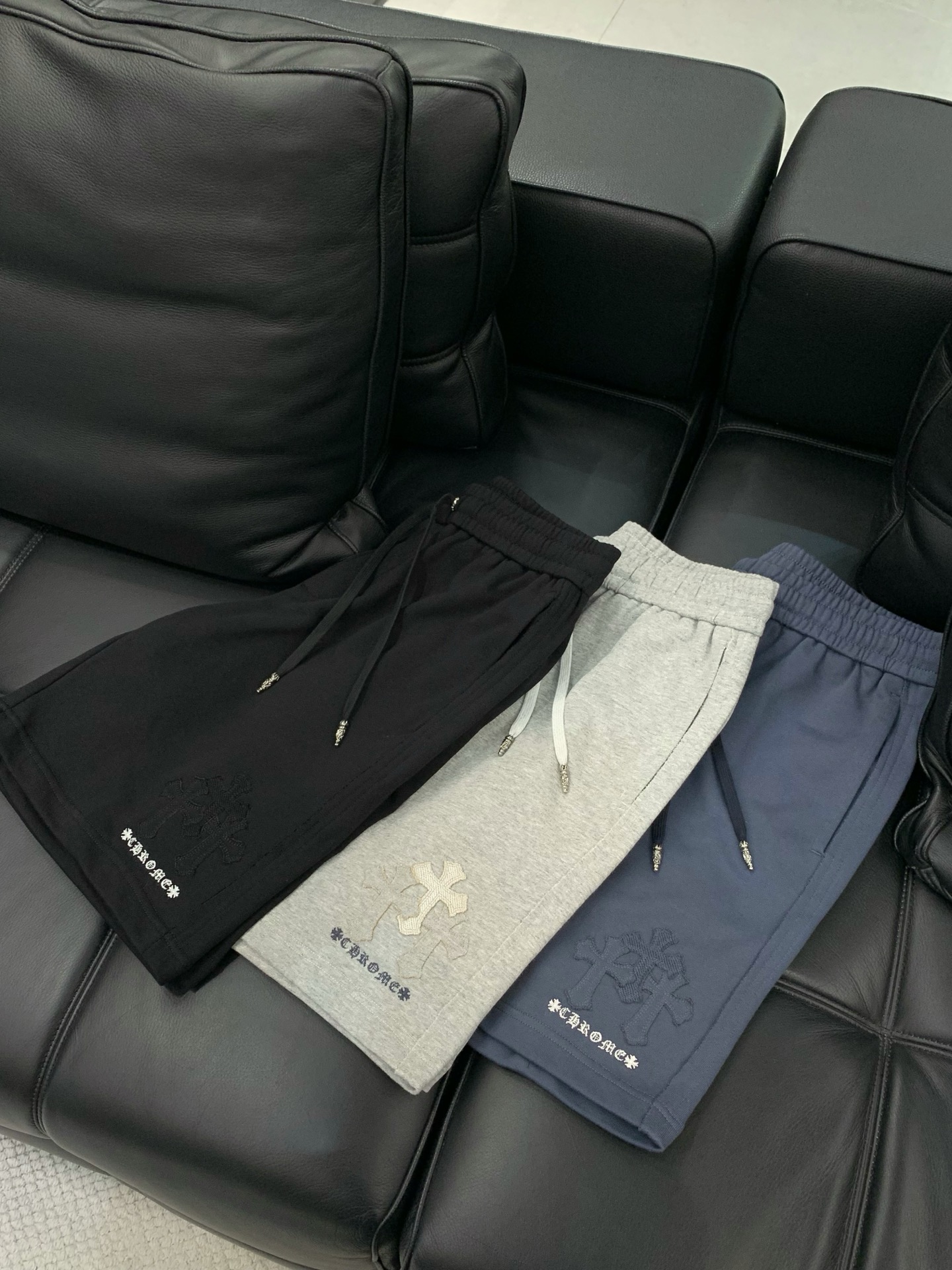 ，Chrome Hearts 克罗心，2026夏季新品，专柜同步有售，原单狠货，时尚休闲短裤，采用进口原